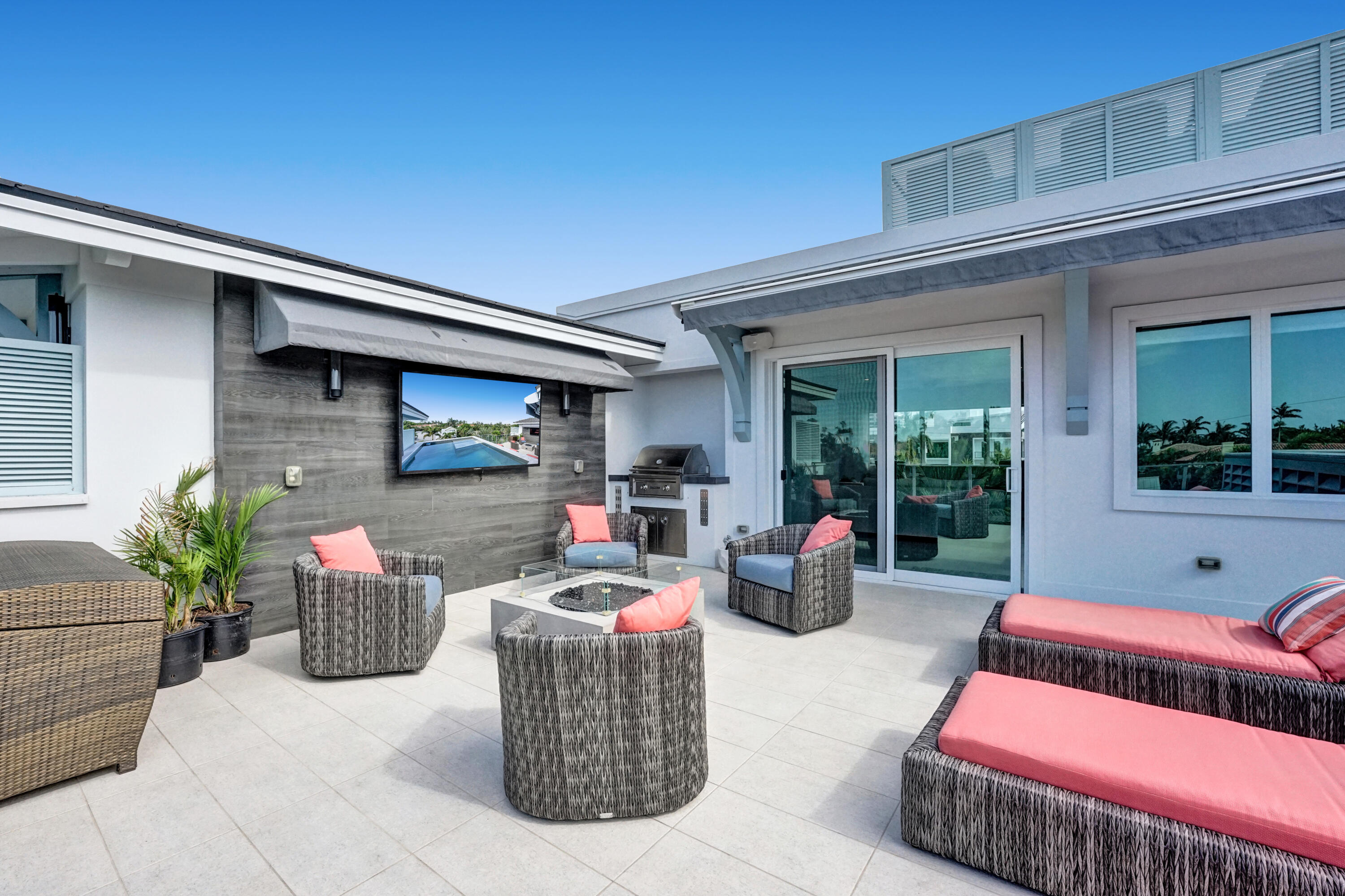 SEAGATE VILLAS - Residential