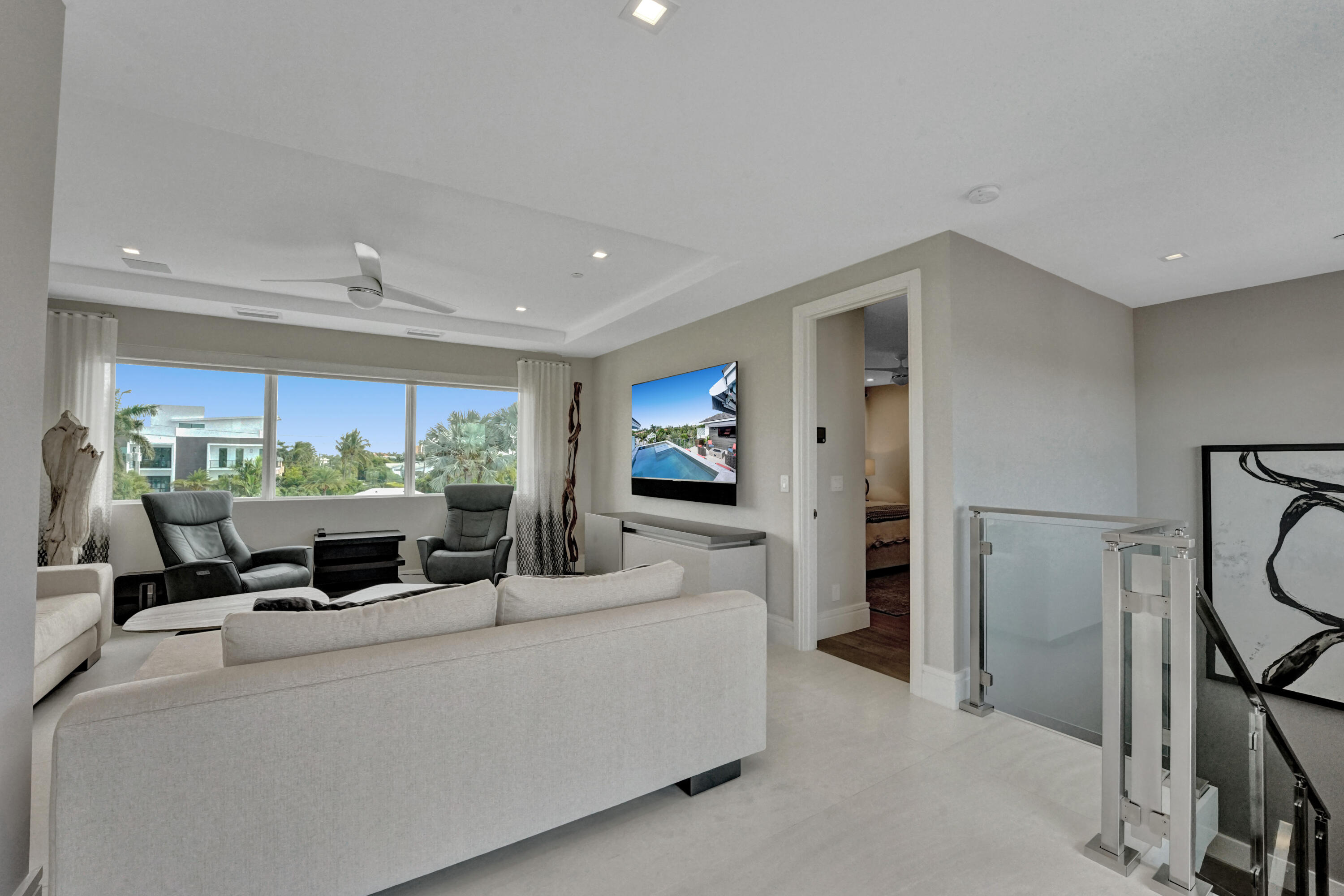 SEAGATE VILLAS - Residential