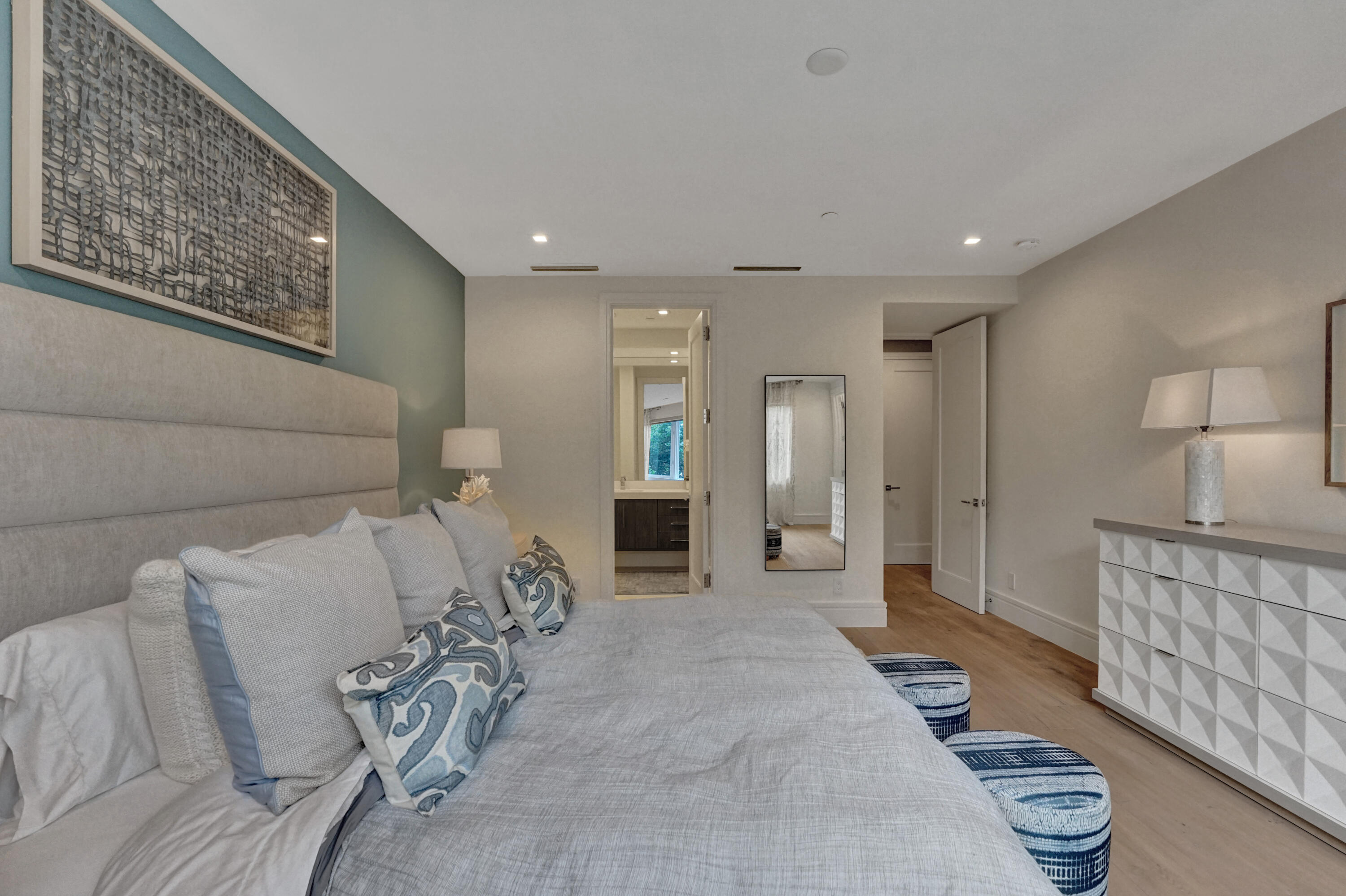 SEAGATE VILLAS - Residential