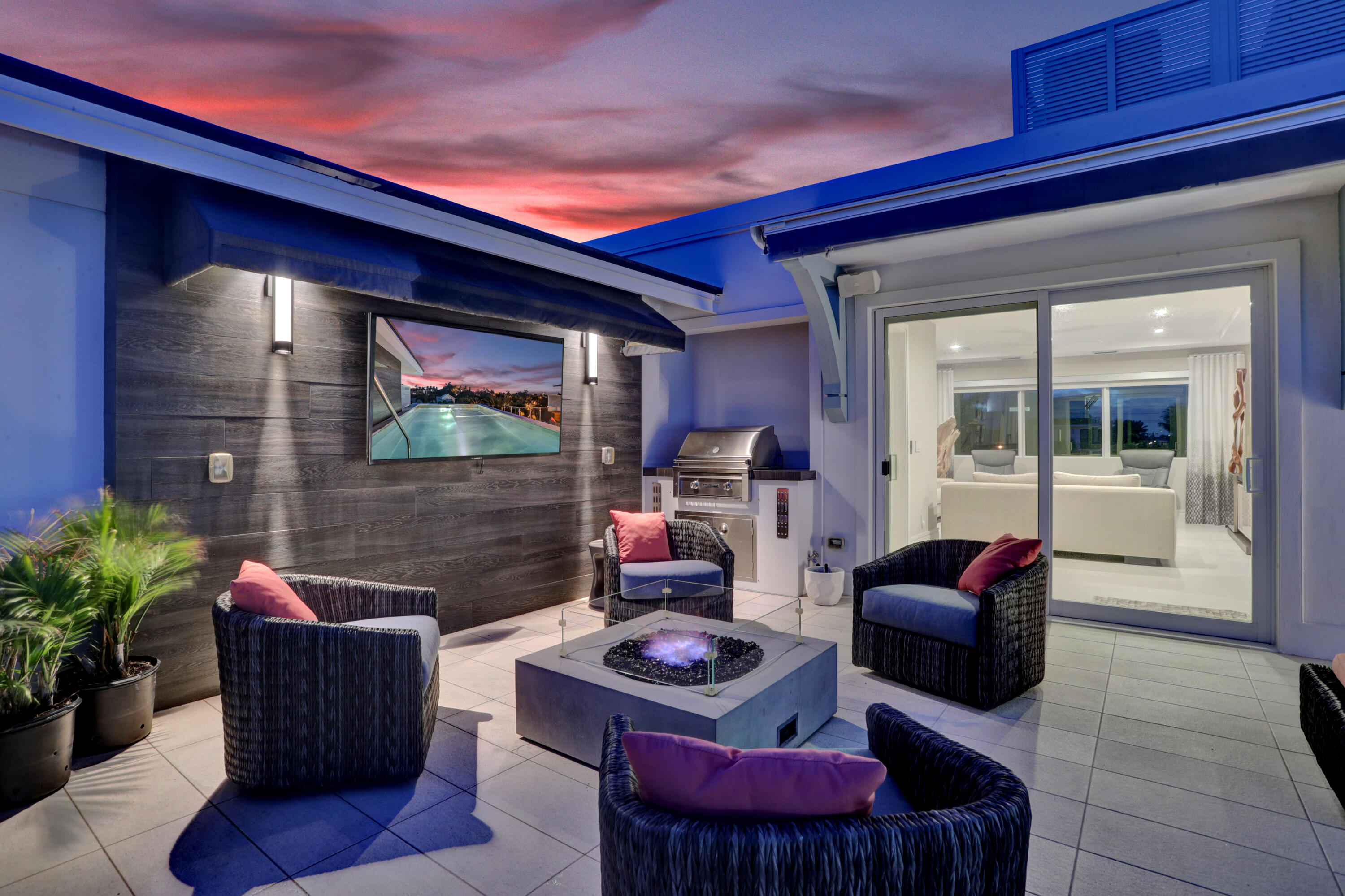 SEAGATE VILLAS - Residential