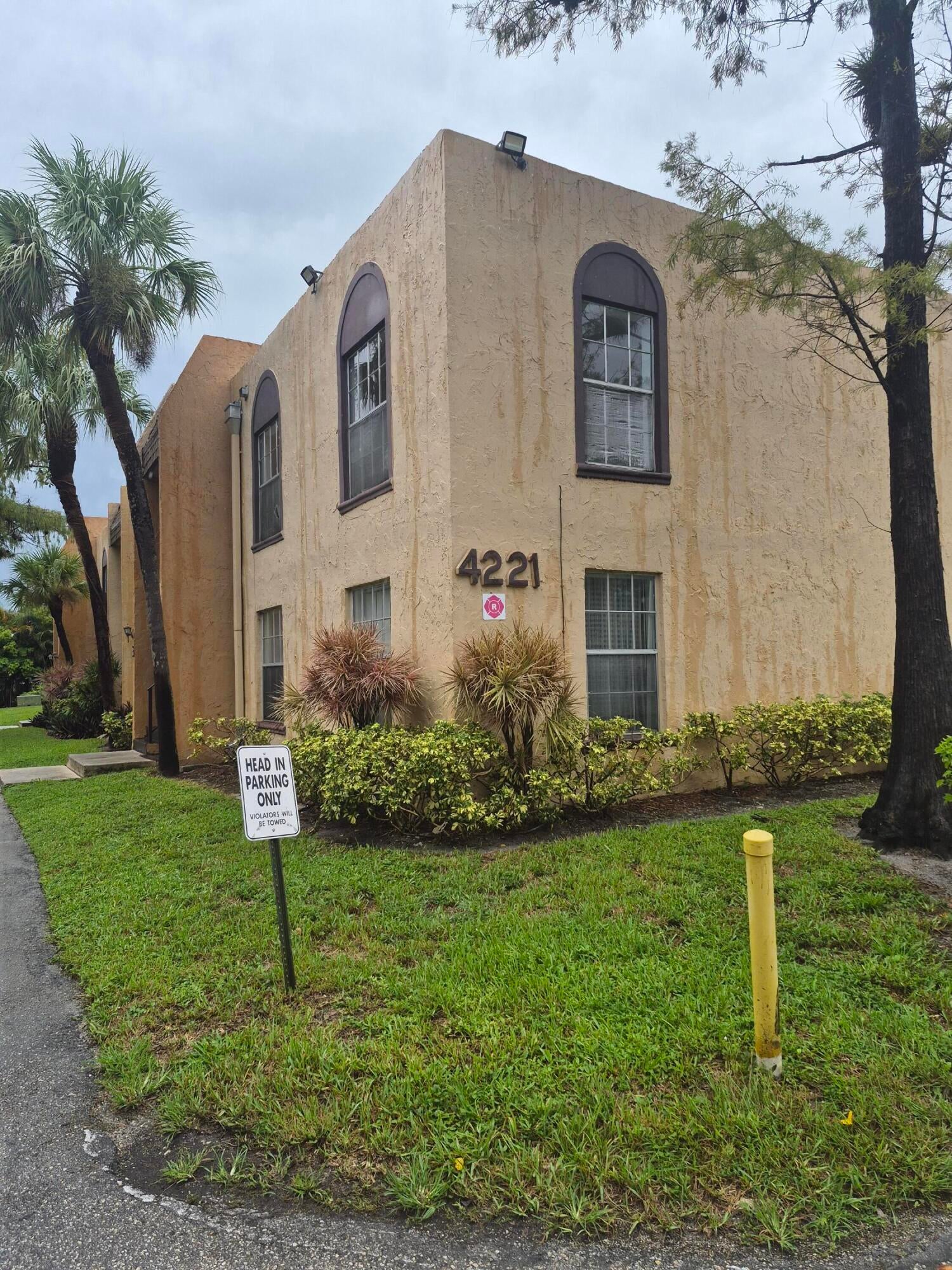 4221 NW 19TH Street 286