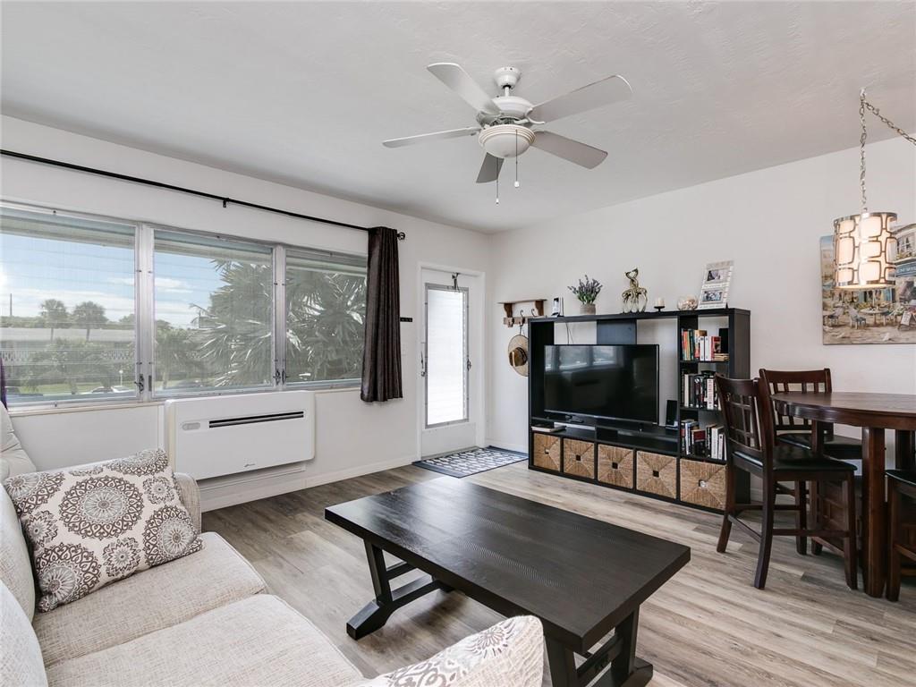 DIPLOMAT GARDEN COOP - Residential