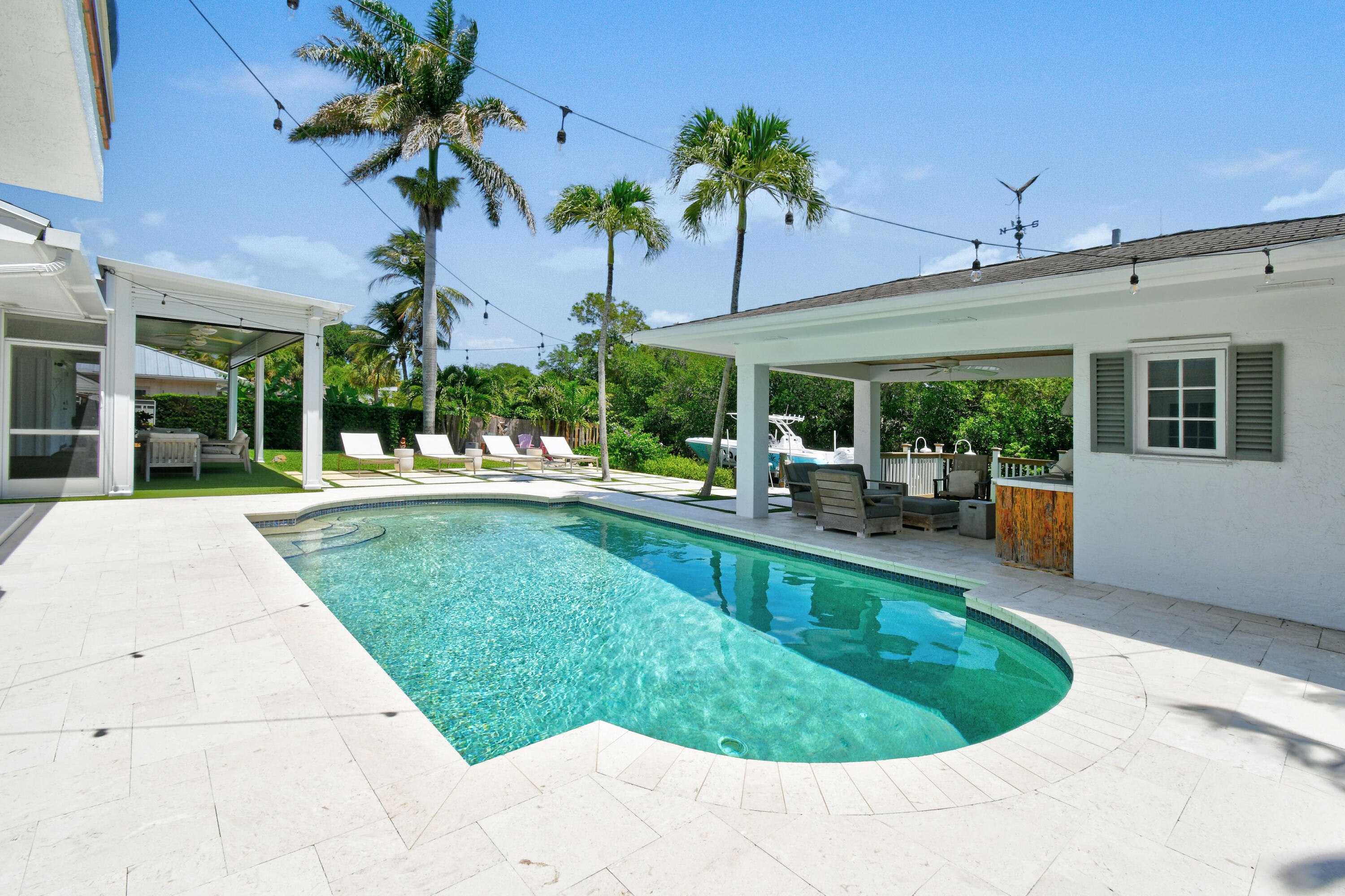 RIVERSIDE - Residential