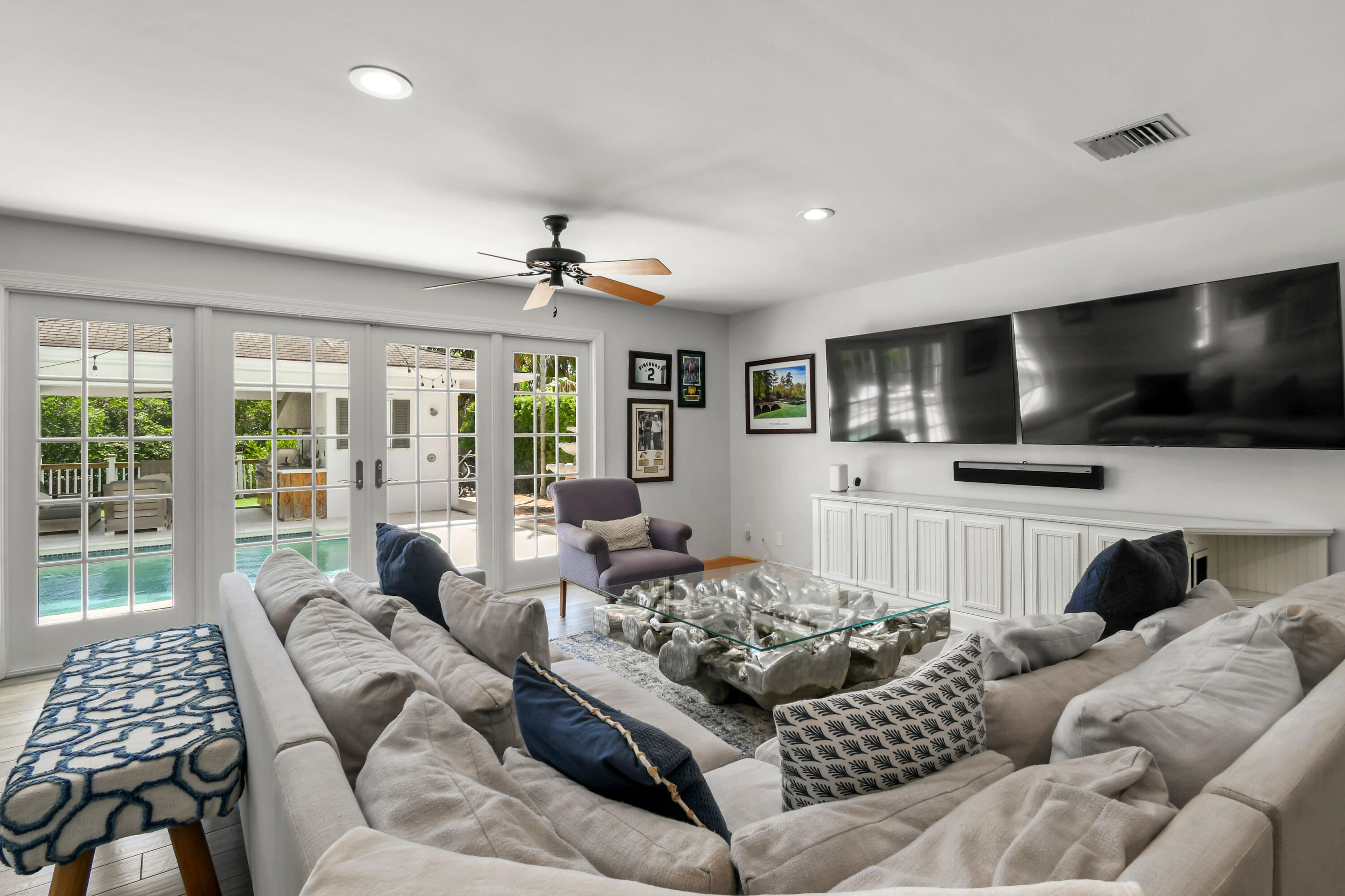 RIVERSIDE - Residential