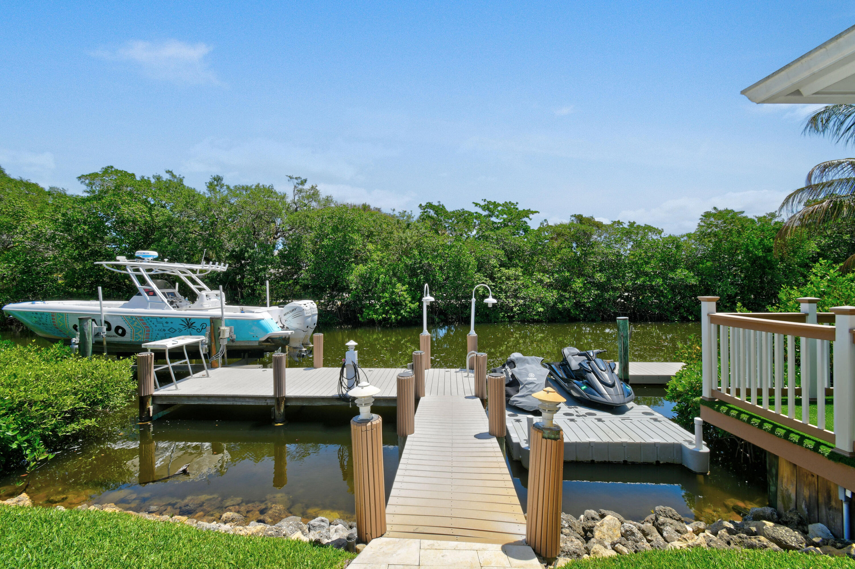 RIVERSIDE - Residential