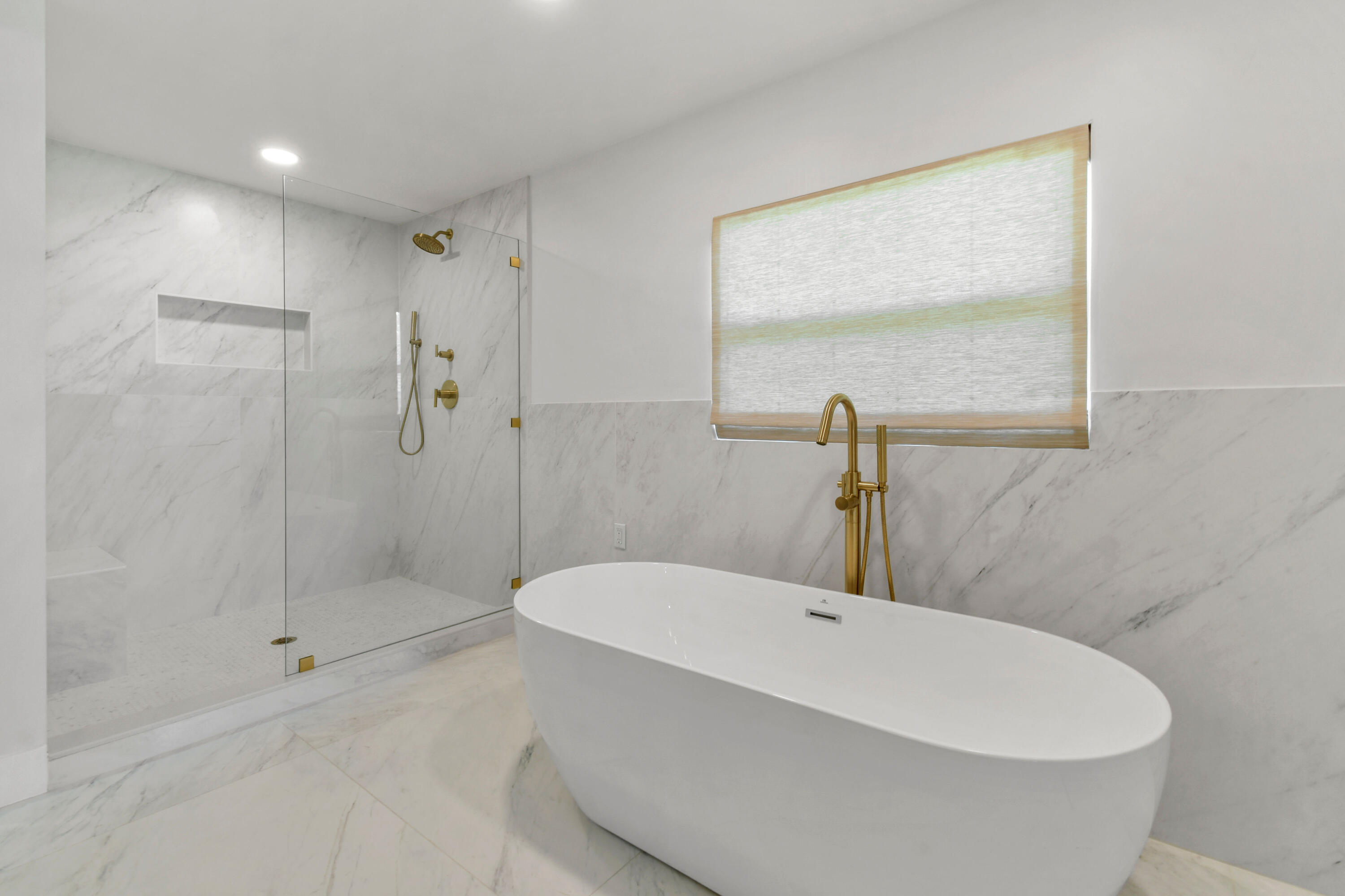 RIVERSIDE - Residential