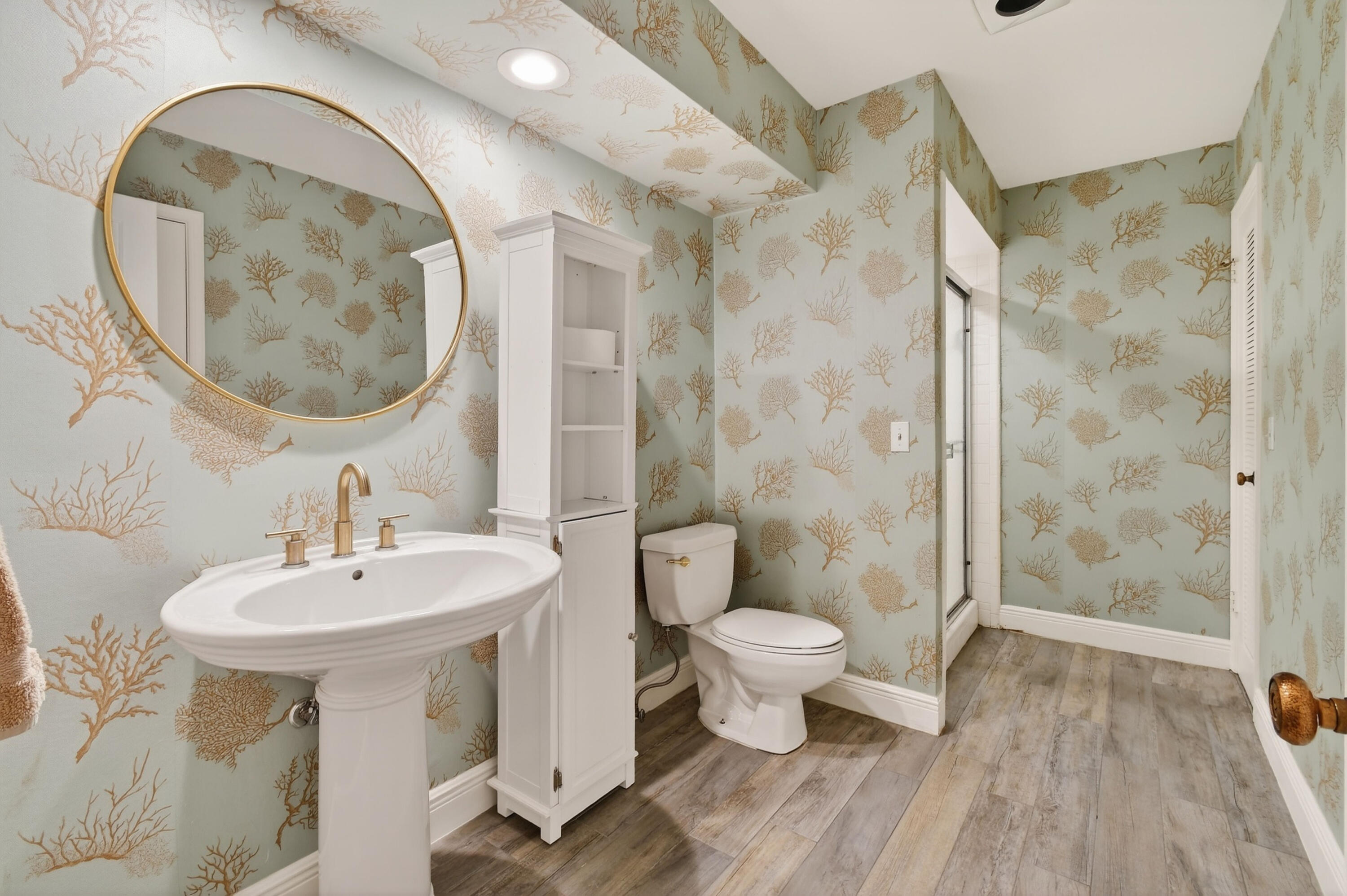 RIVERSIDE - Residential