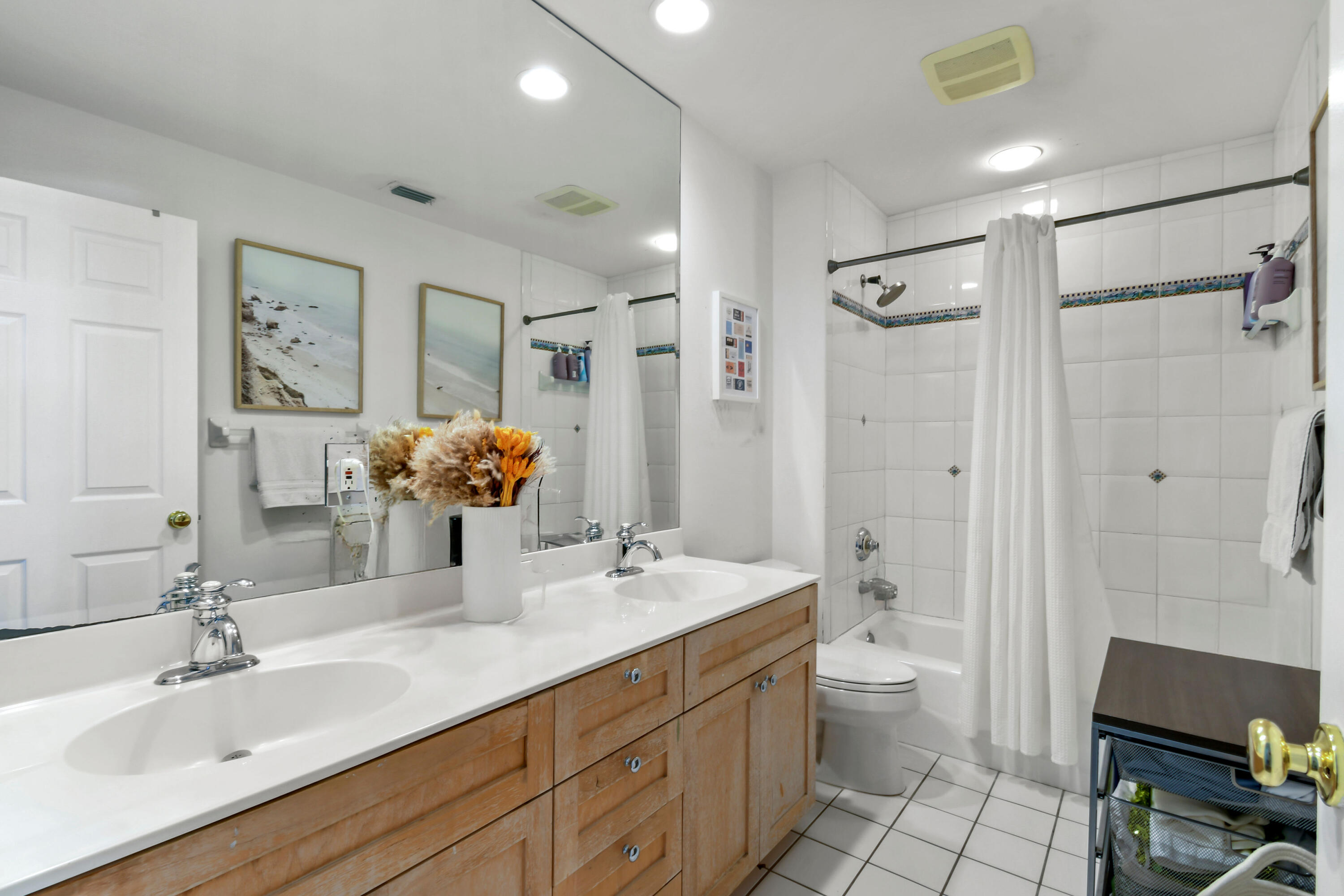 RIVERSIDE - Residential