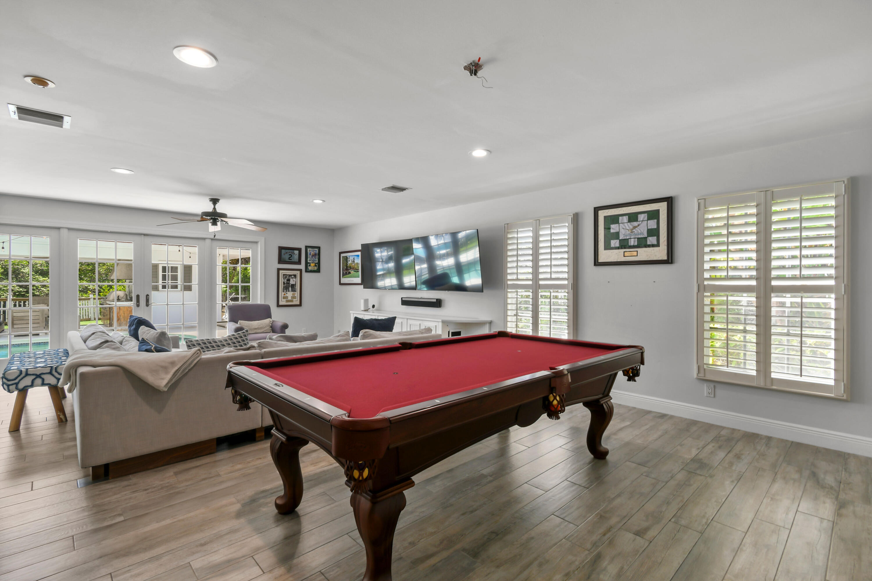 RIVERSIDE - Residential