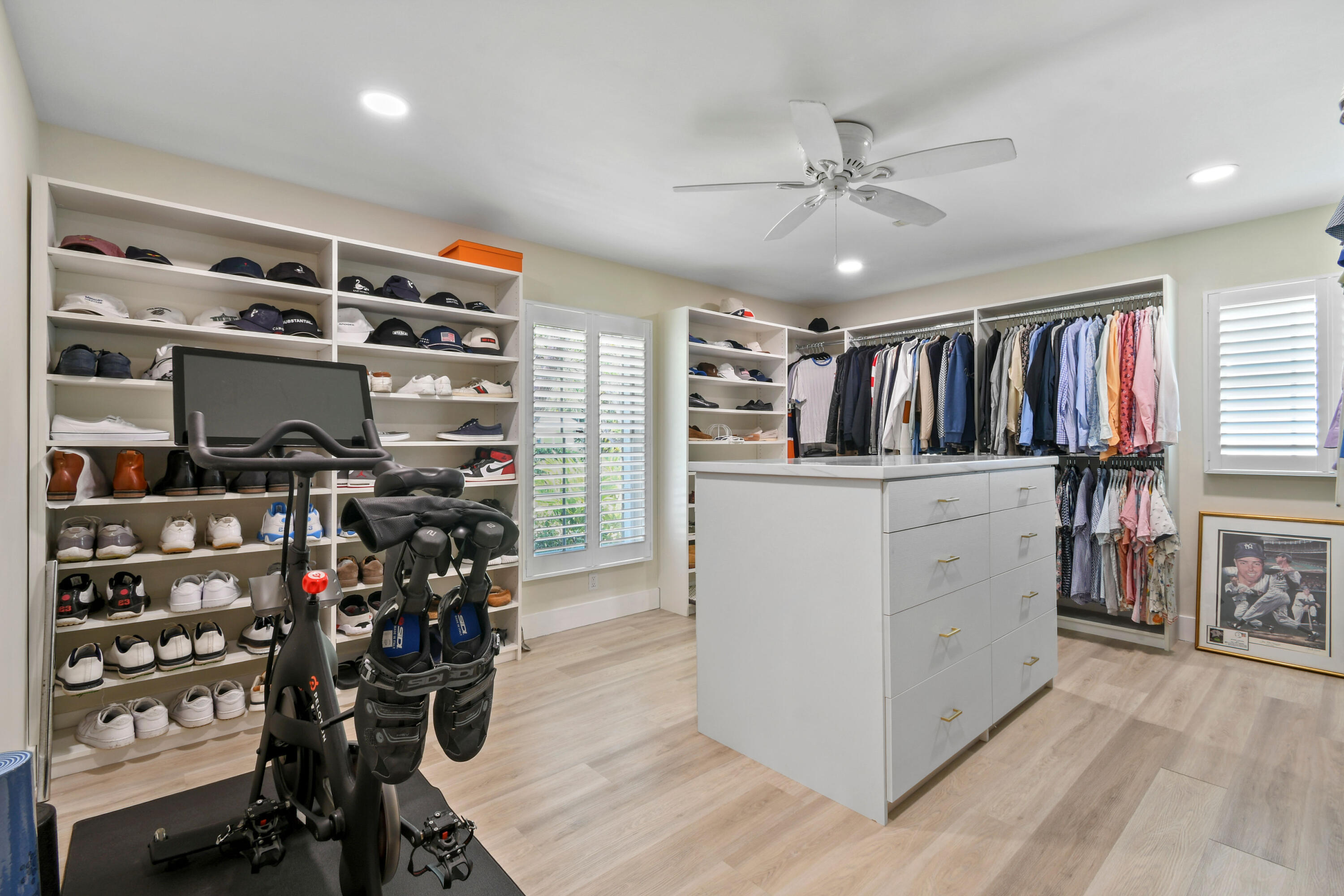 RIVERSIDE - Residential