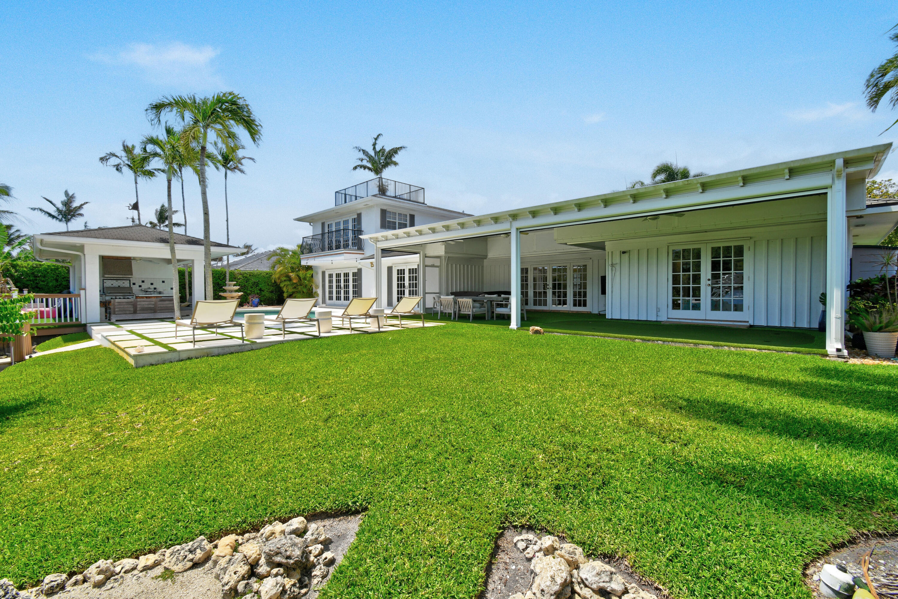 RIVERSIDE - Residential