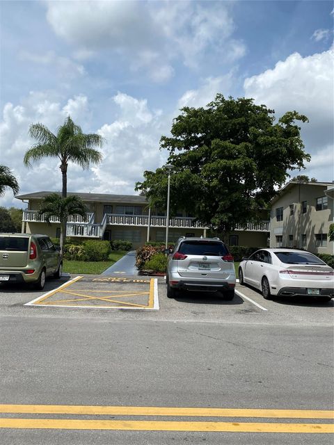 A home in Deerfield Beach