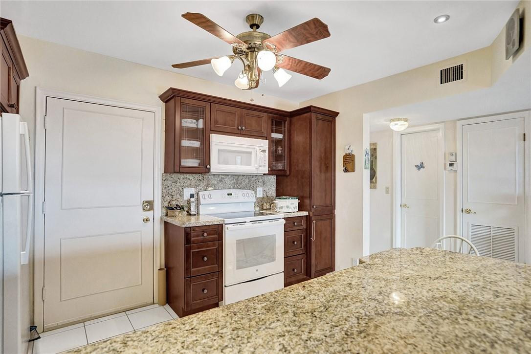 Castle Gardens #14 - Residential