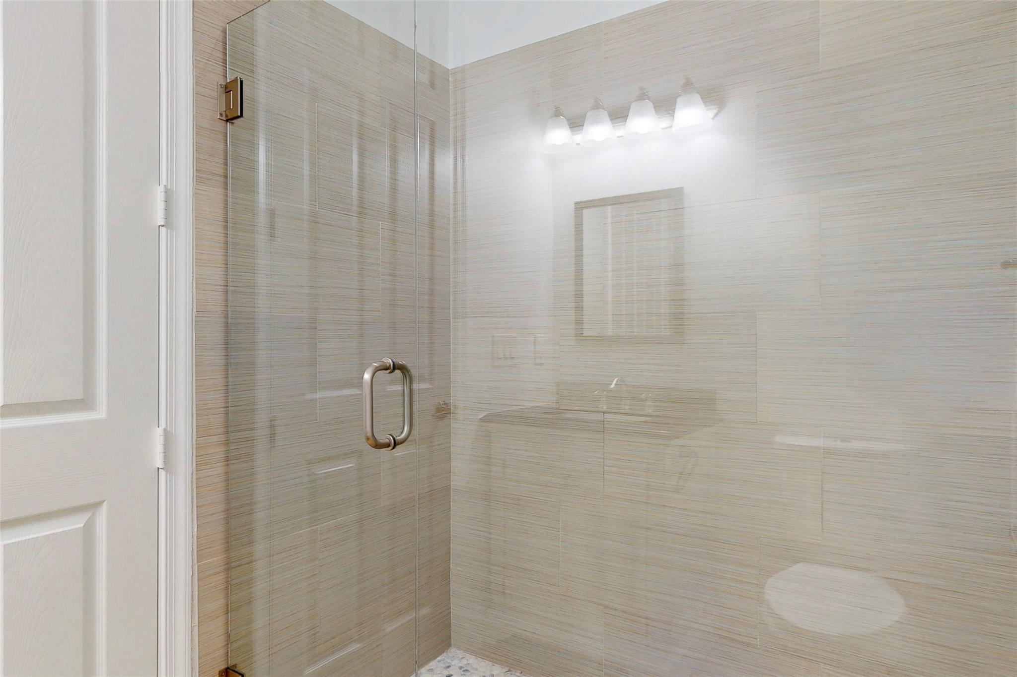 FOXFORD TRAILS - Residential Lease
