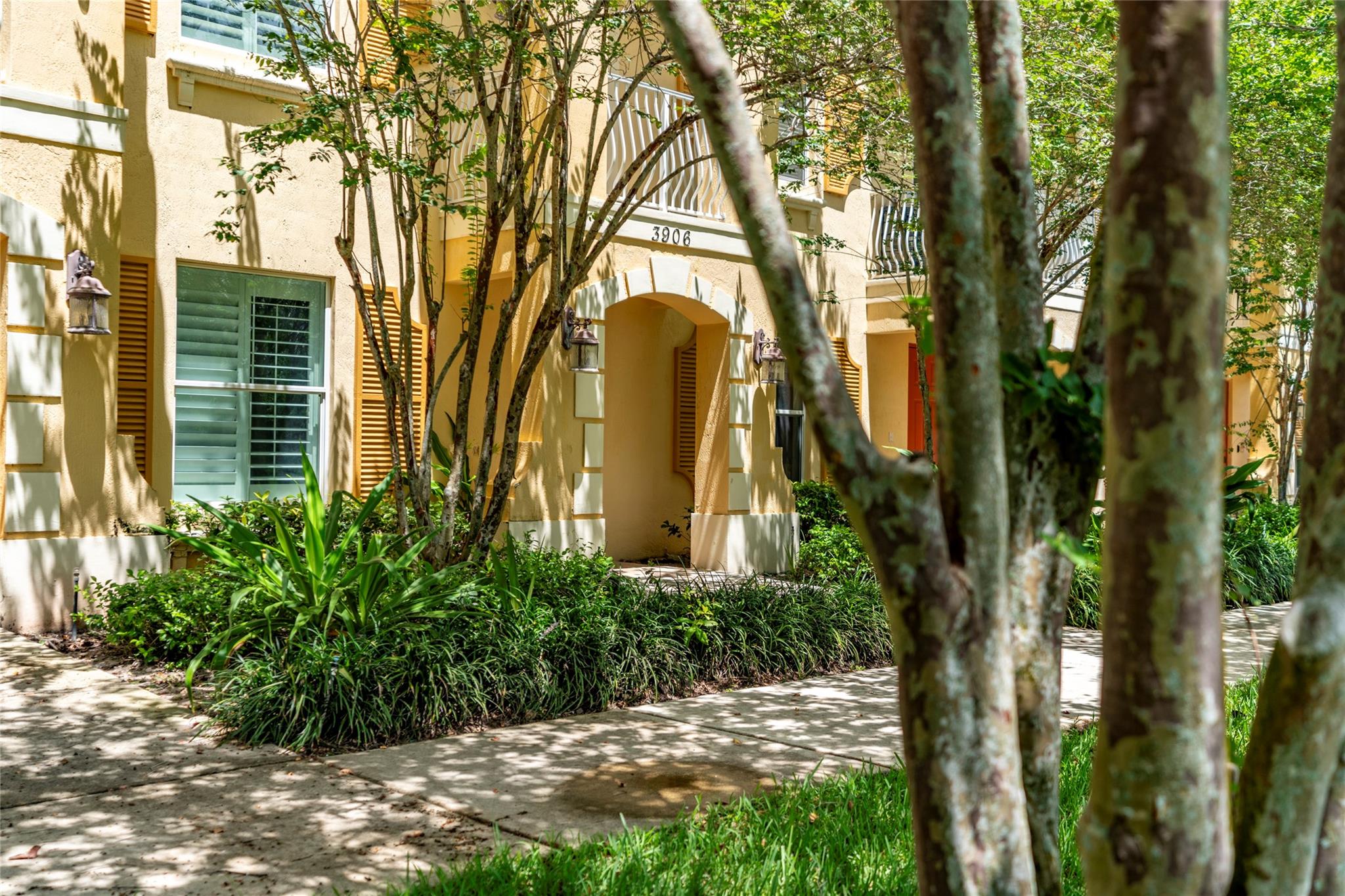 FOXFORD TRAILS - Residential Lease