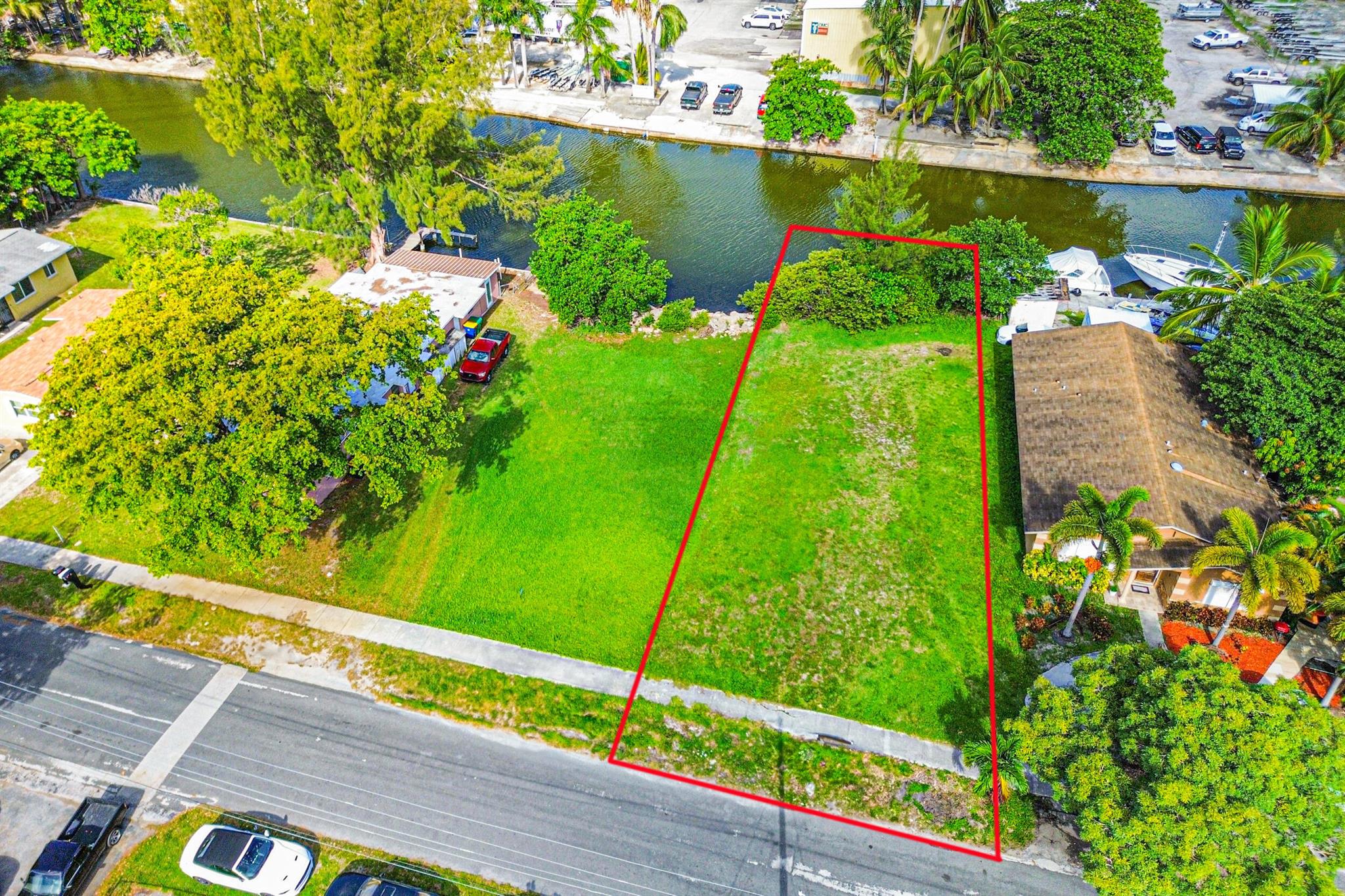 193 NW 14th Way