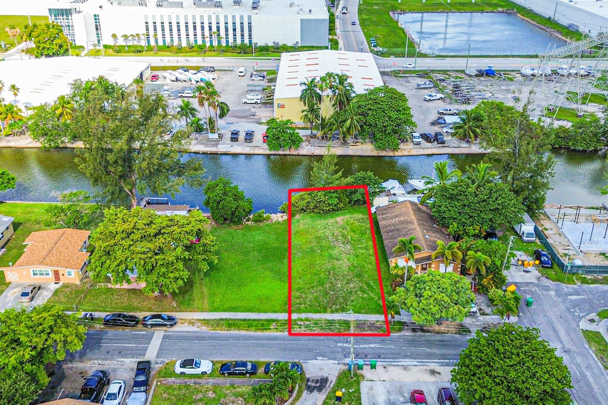 193 NW 14th Way