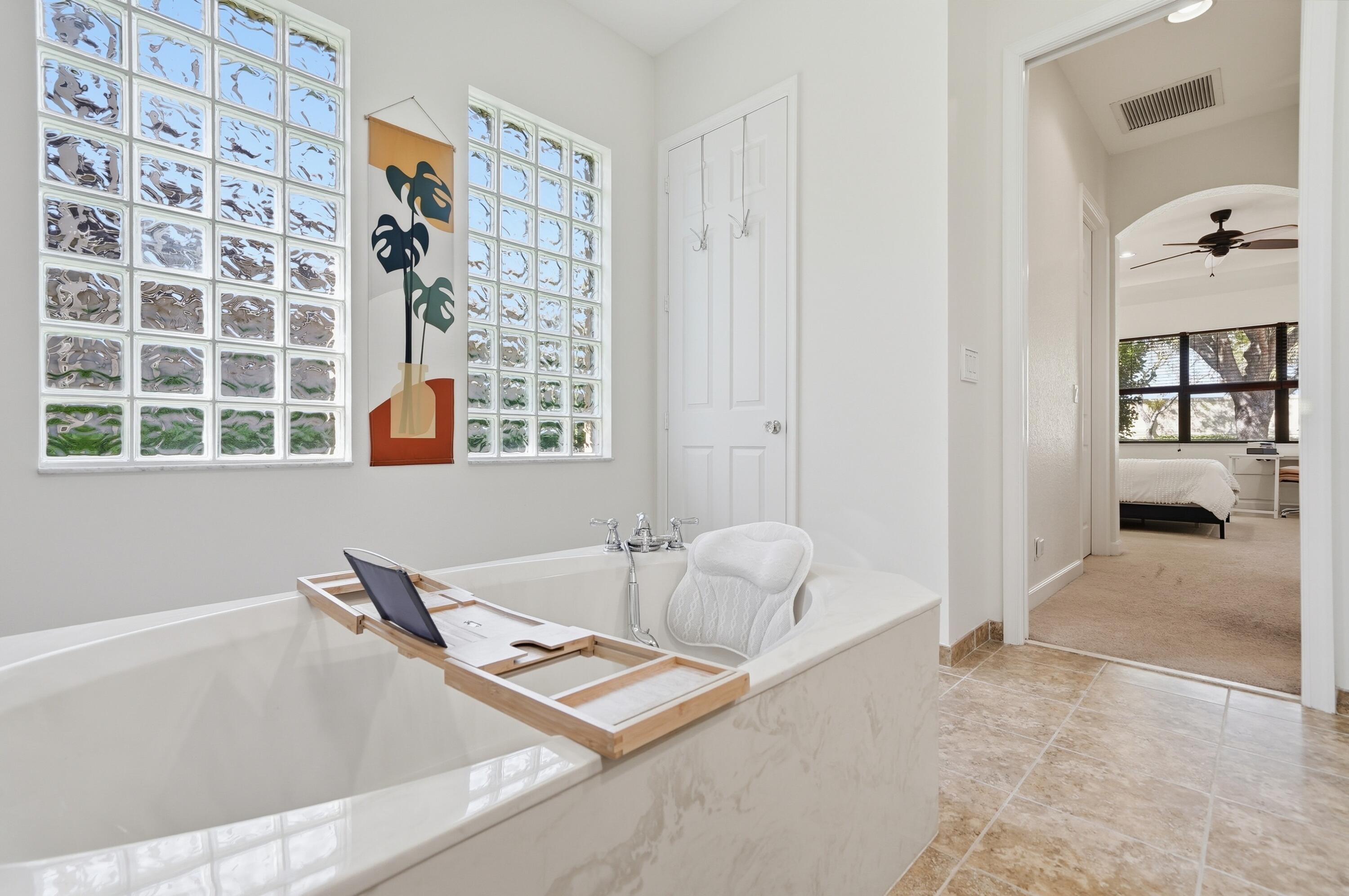 GRAND HAVEN AT LINTON BLVD - Residential