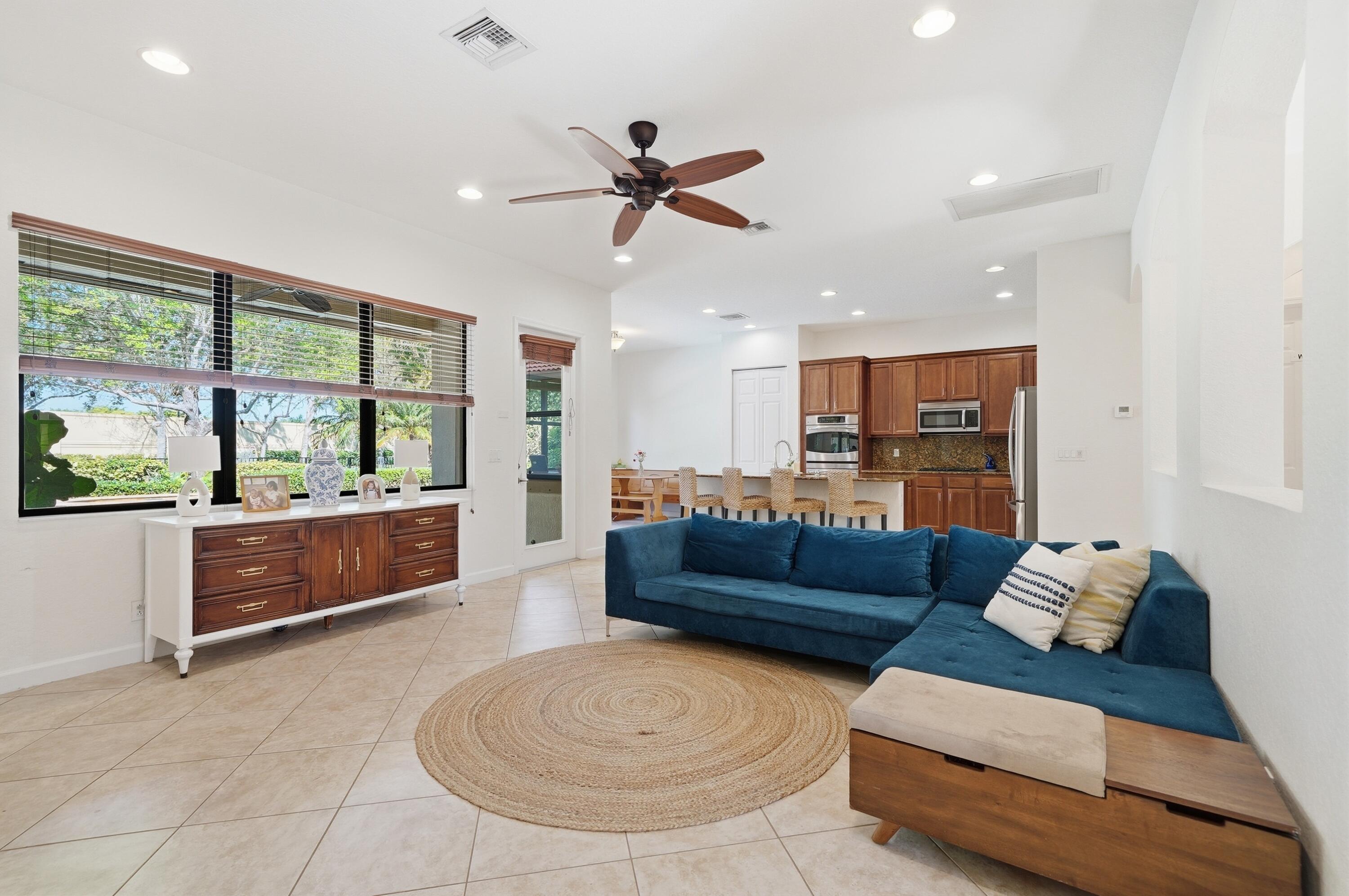 GRAND HAVEN AT LINTON BLVD - Residential