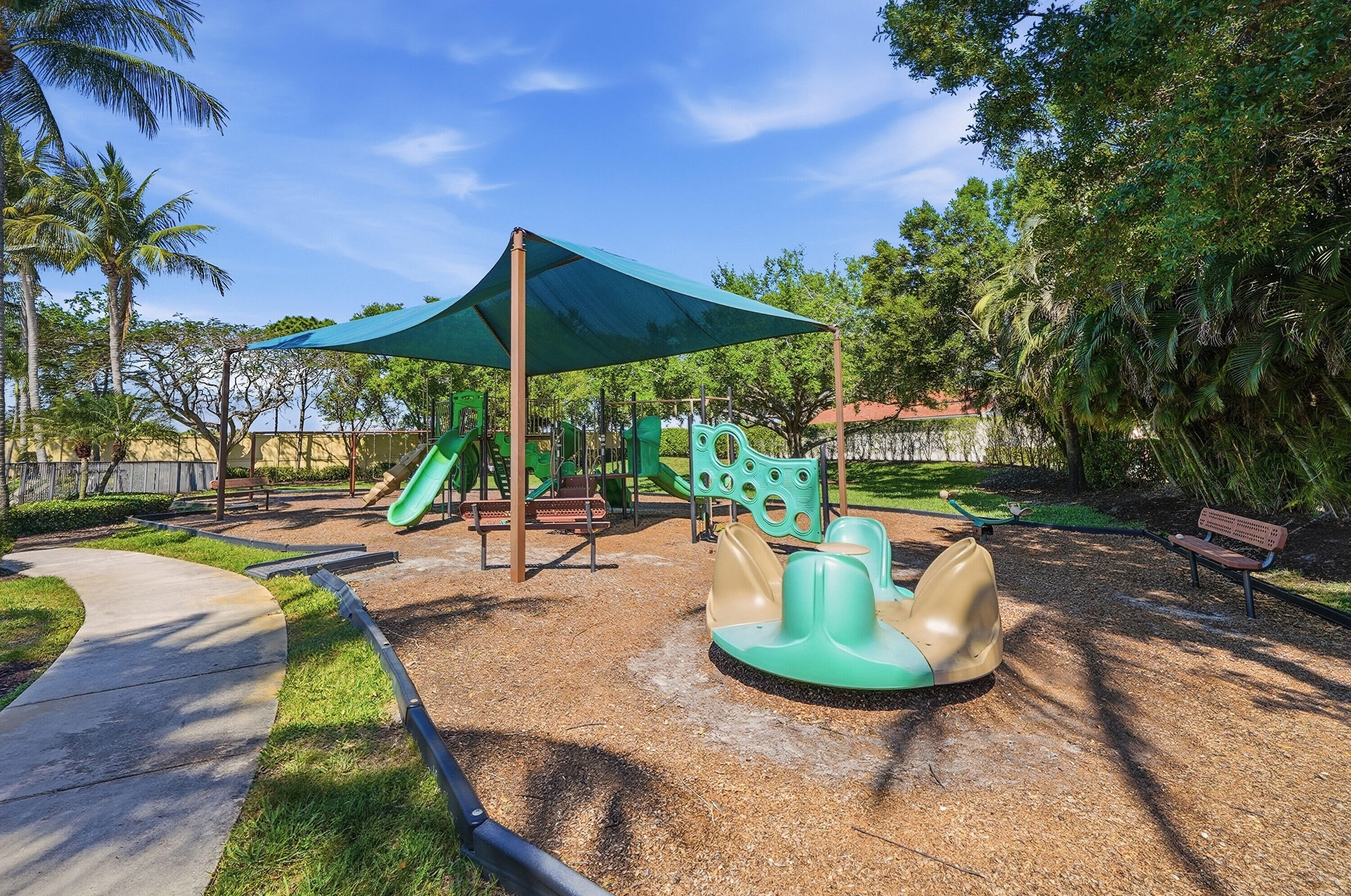 GRAND HAVEN AT LINTON BLVD - Residential