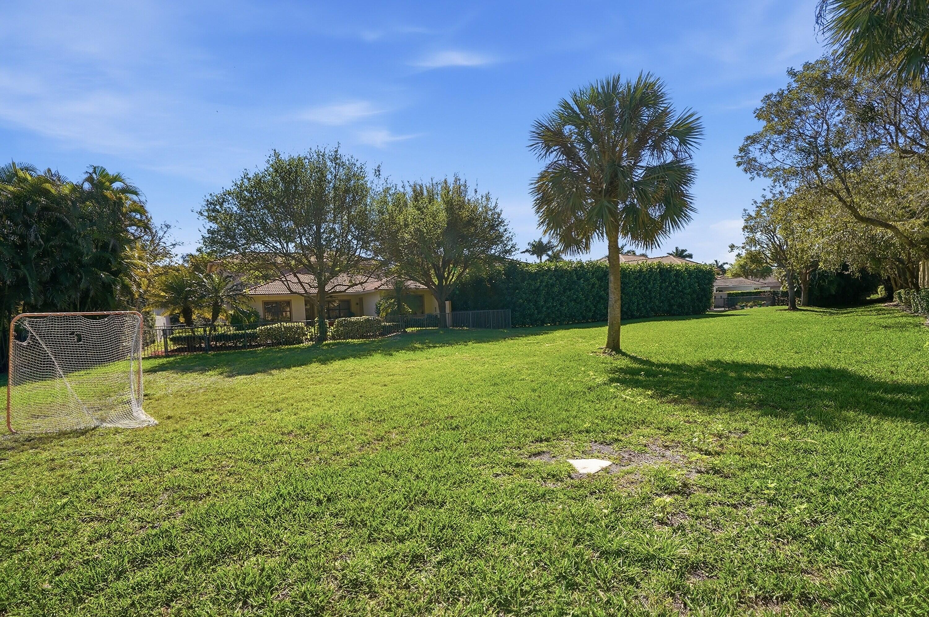 GRAND HAVEN AT LINTON BLVD - Residential