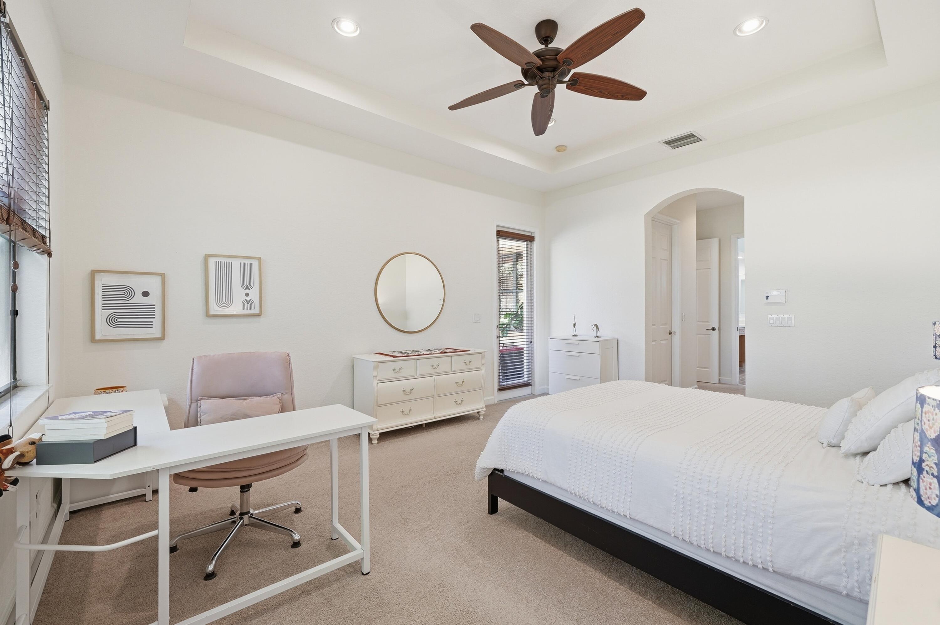 GRAND HAVEN AT LINTON BLVD - Residential