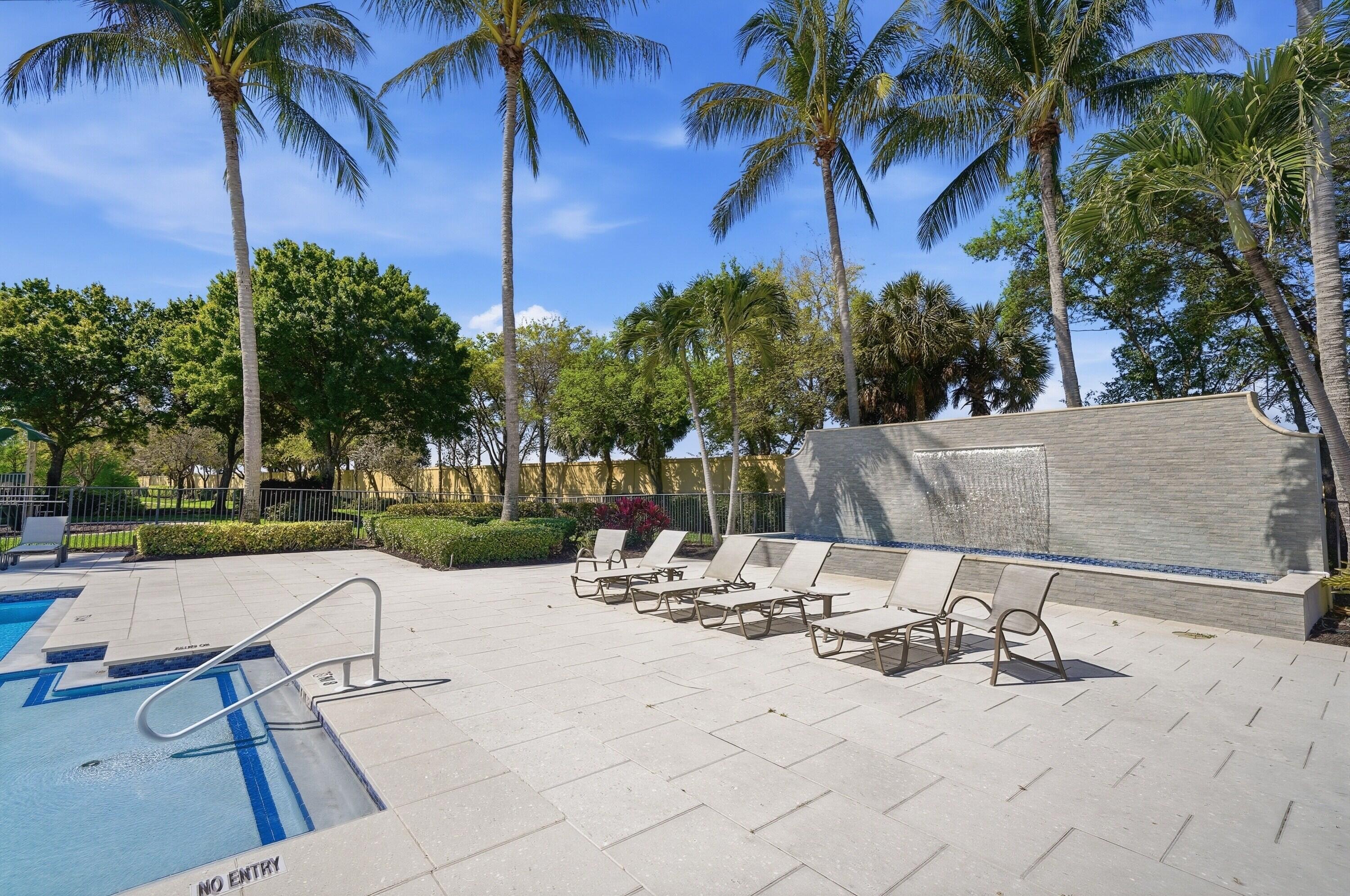 GRAND HAVEN AT LINTON BLVD - Residential