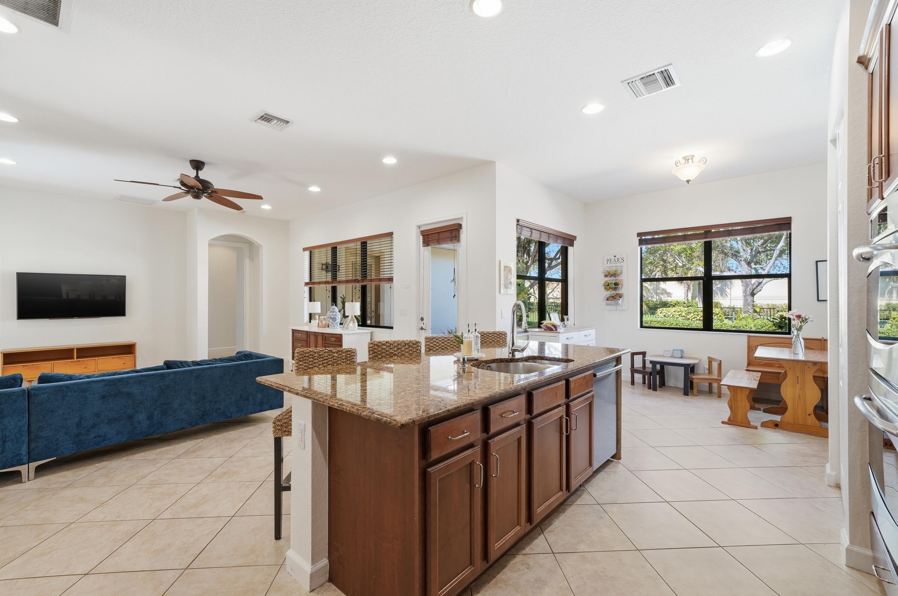 GRAND HAVEN AT LINTON BLVD - Residential