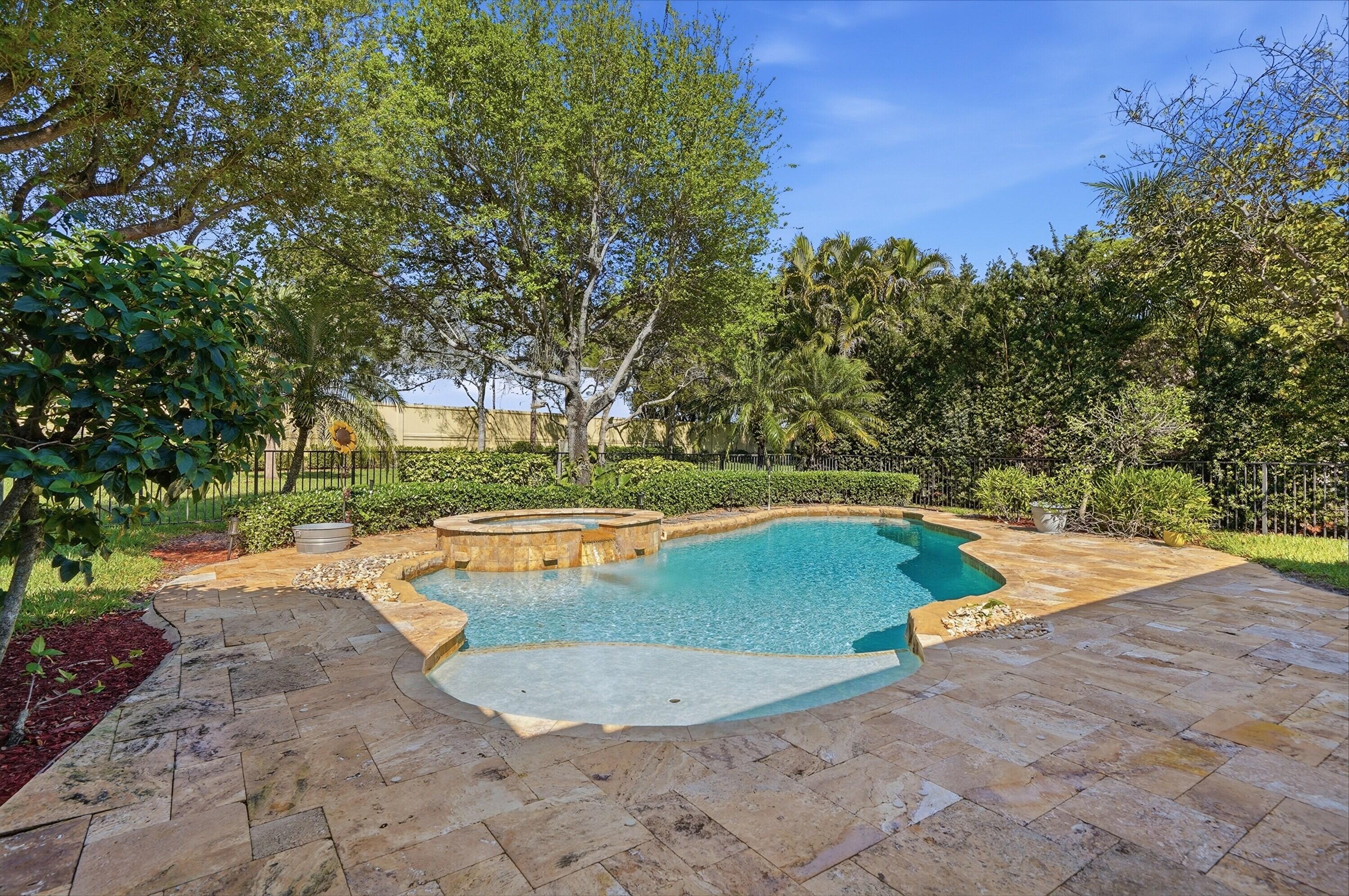 GRAND HAVEN AT LINTON BLVD - Residential