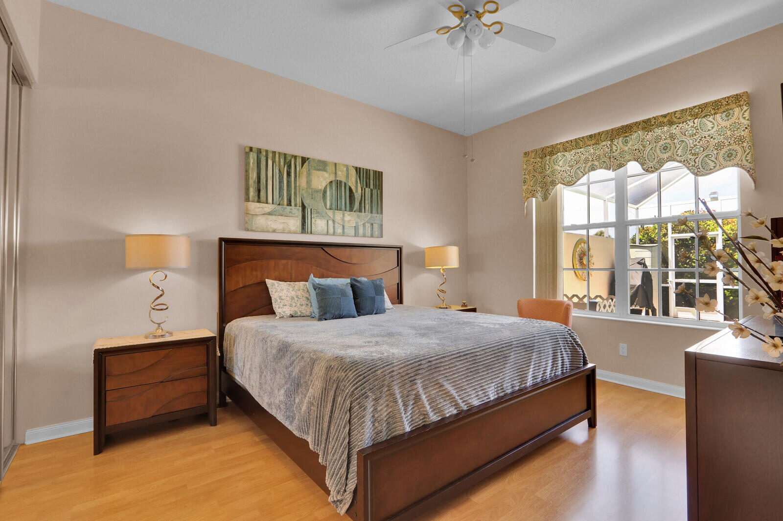 LAKE CATHERINE - Residential