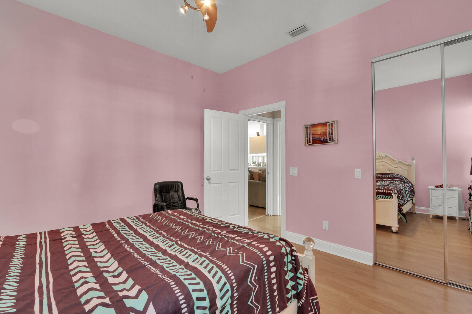 LAKE CATHERINE - Residential