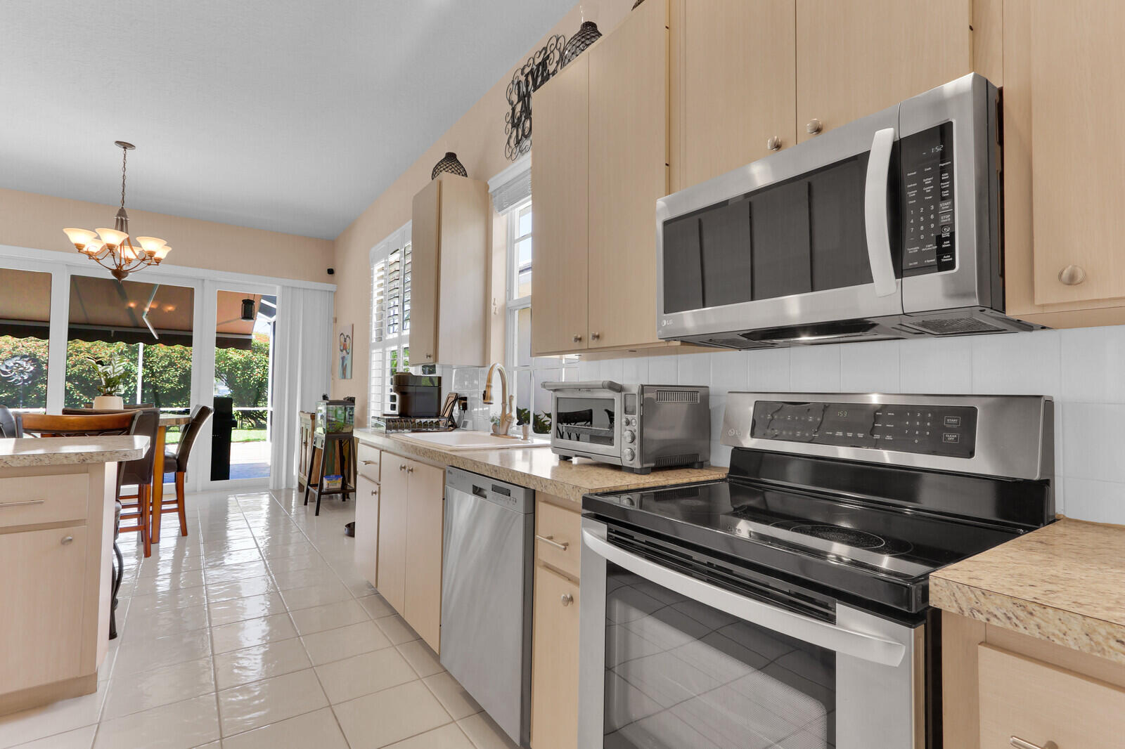 LAKE CATHERINE - Residential