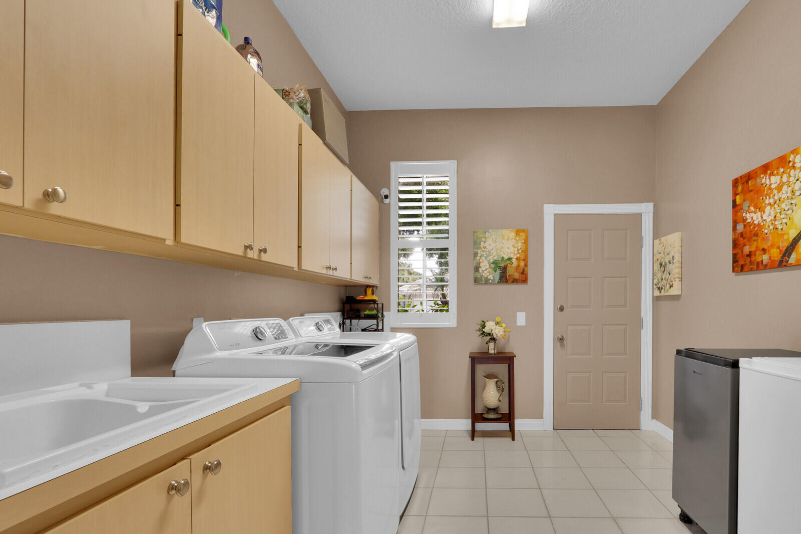 LAKE CATHERINE - Residential