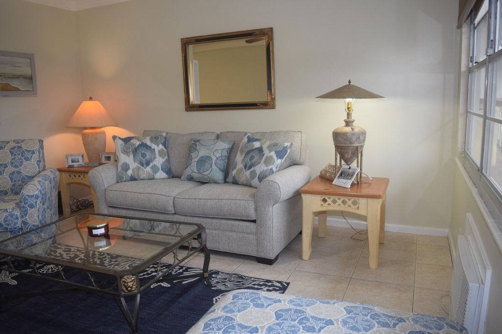 Photo of 315 Preston, Boca Raton, FL 33434 (MLS # B26004328)