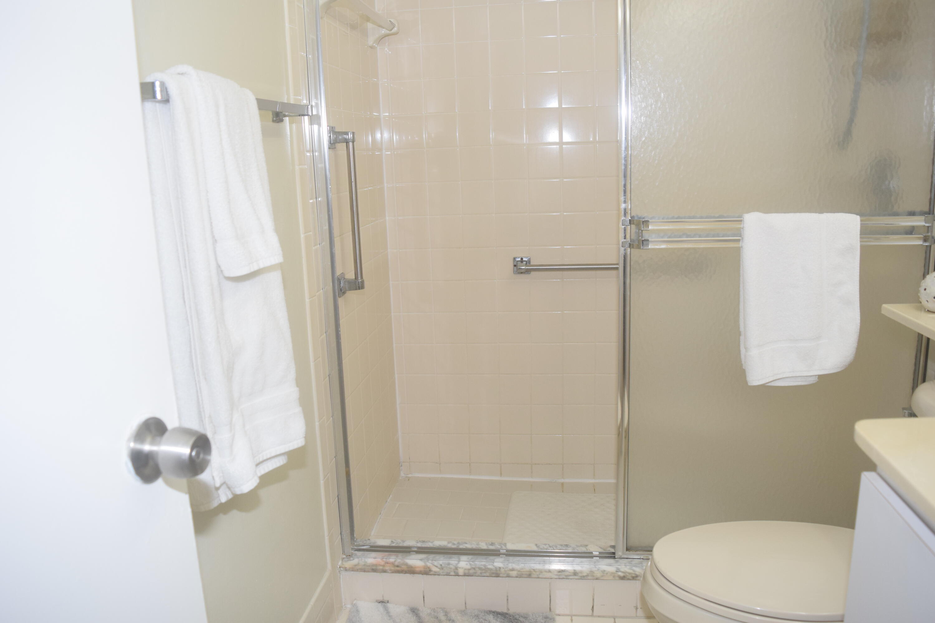 PRESTON AT CENTURY VILLAGE CONDO - Residential Lease