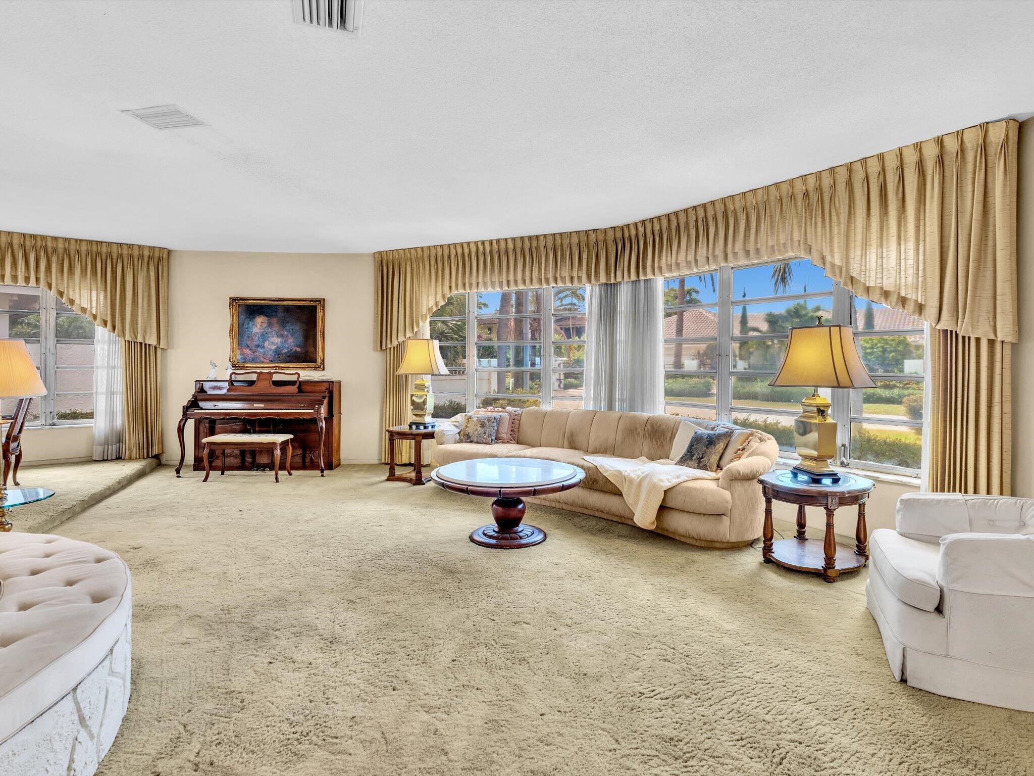 CORAL RIDGE COUNTRY CLUB - Residential