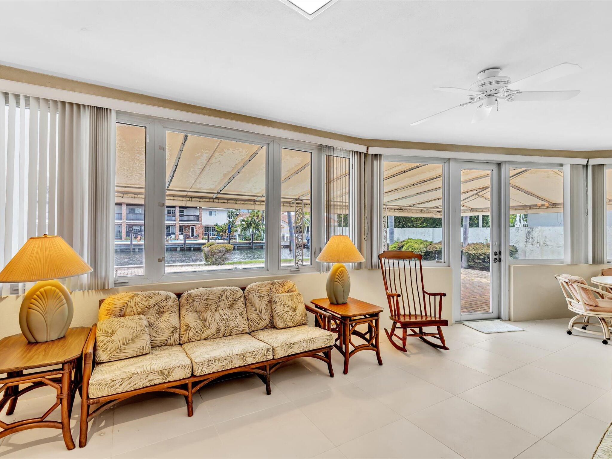 CORAL RIDGE COUNTRY CLUB - Residential