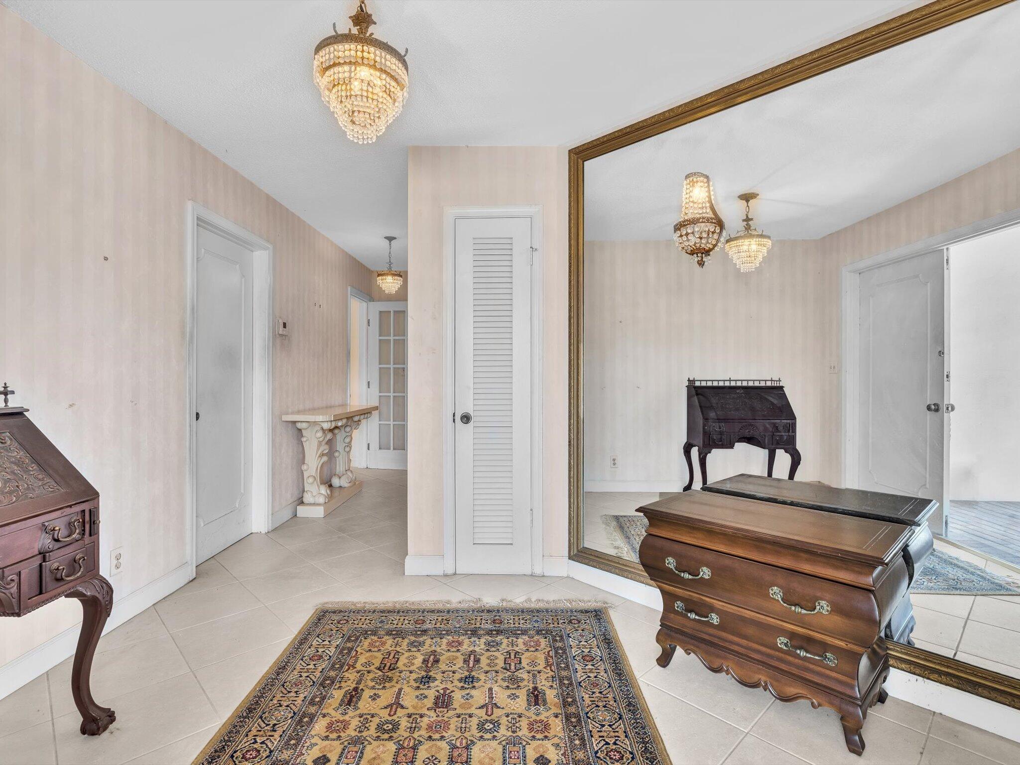 CORAL RIDGE COUNTRY CLUB - Residential