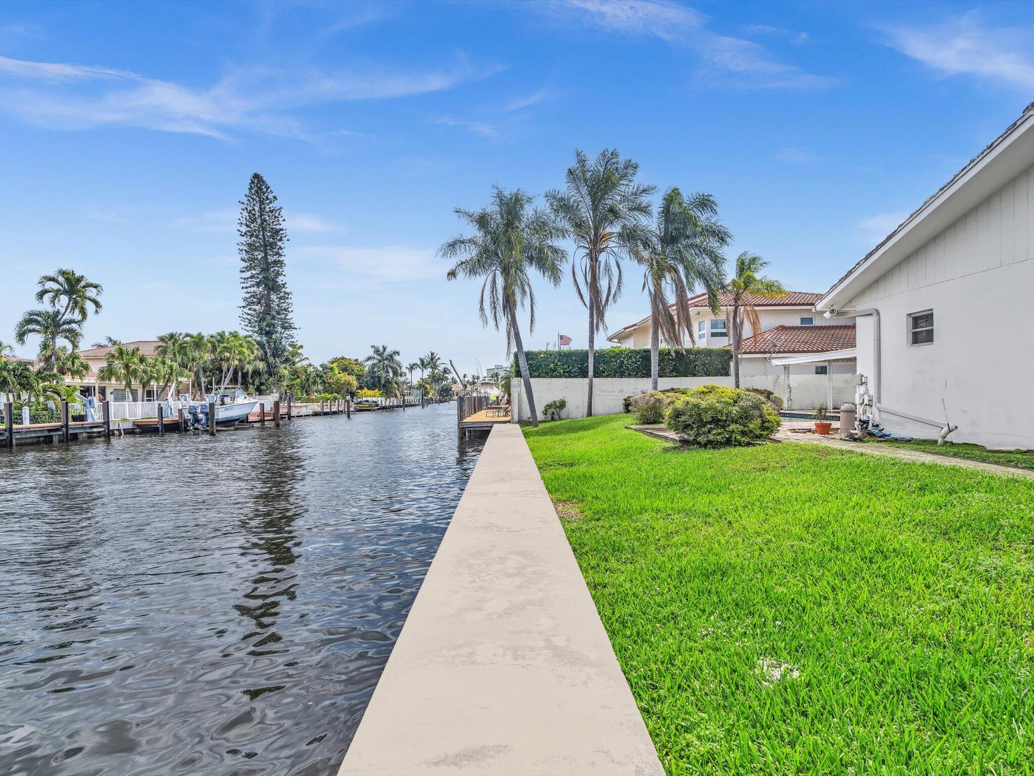 CORAL RIDGE COUNTRY CLUB - Residential