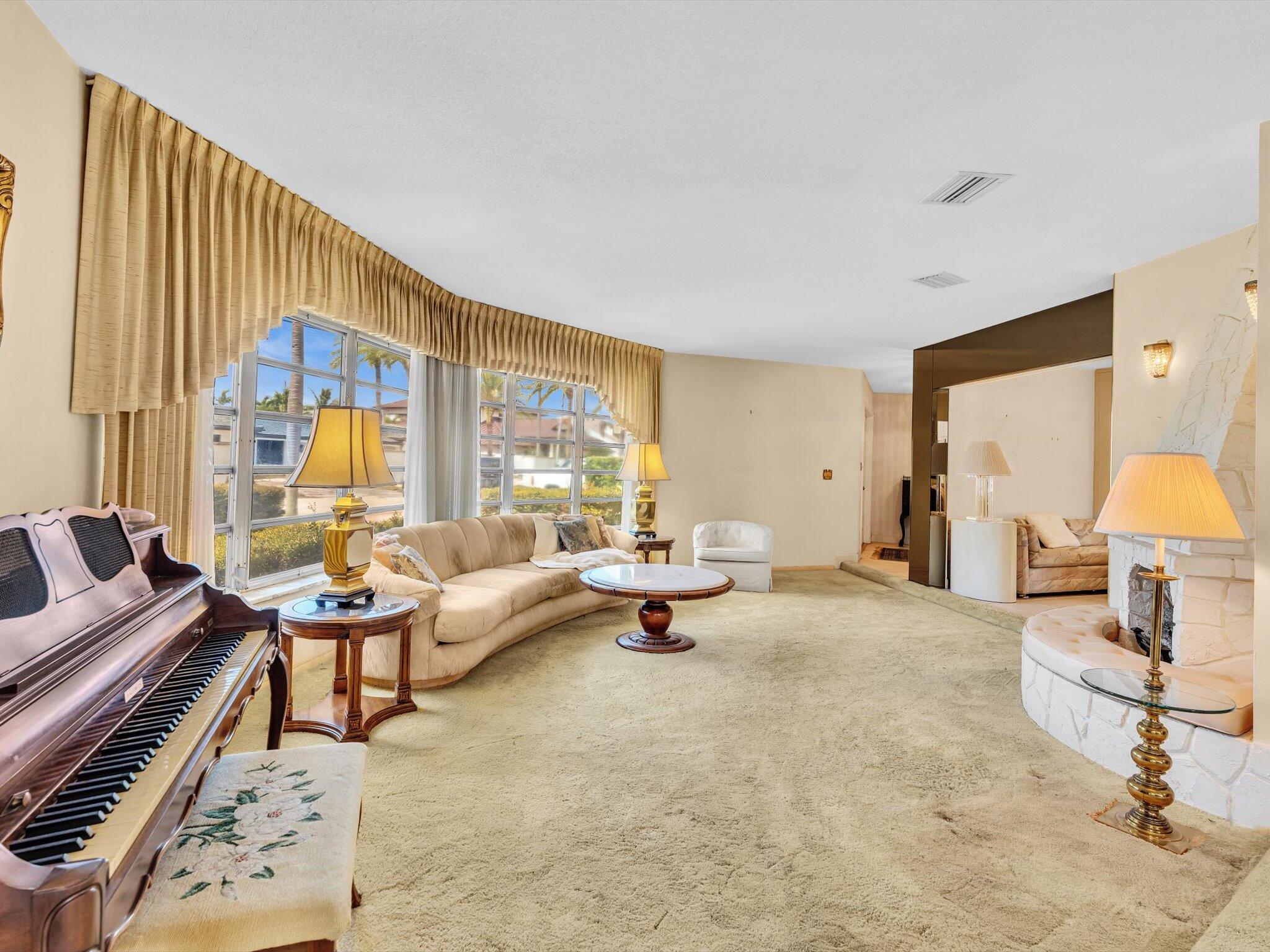 CORAL RIDGE COUNTRY CLUB - Residential