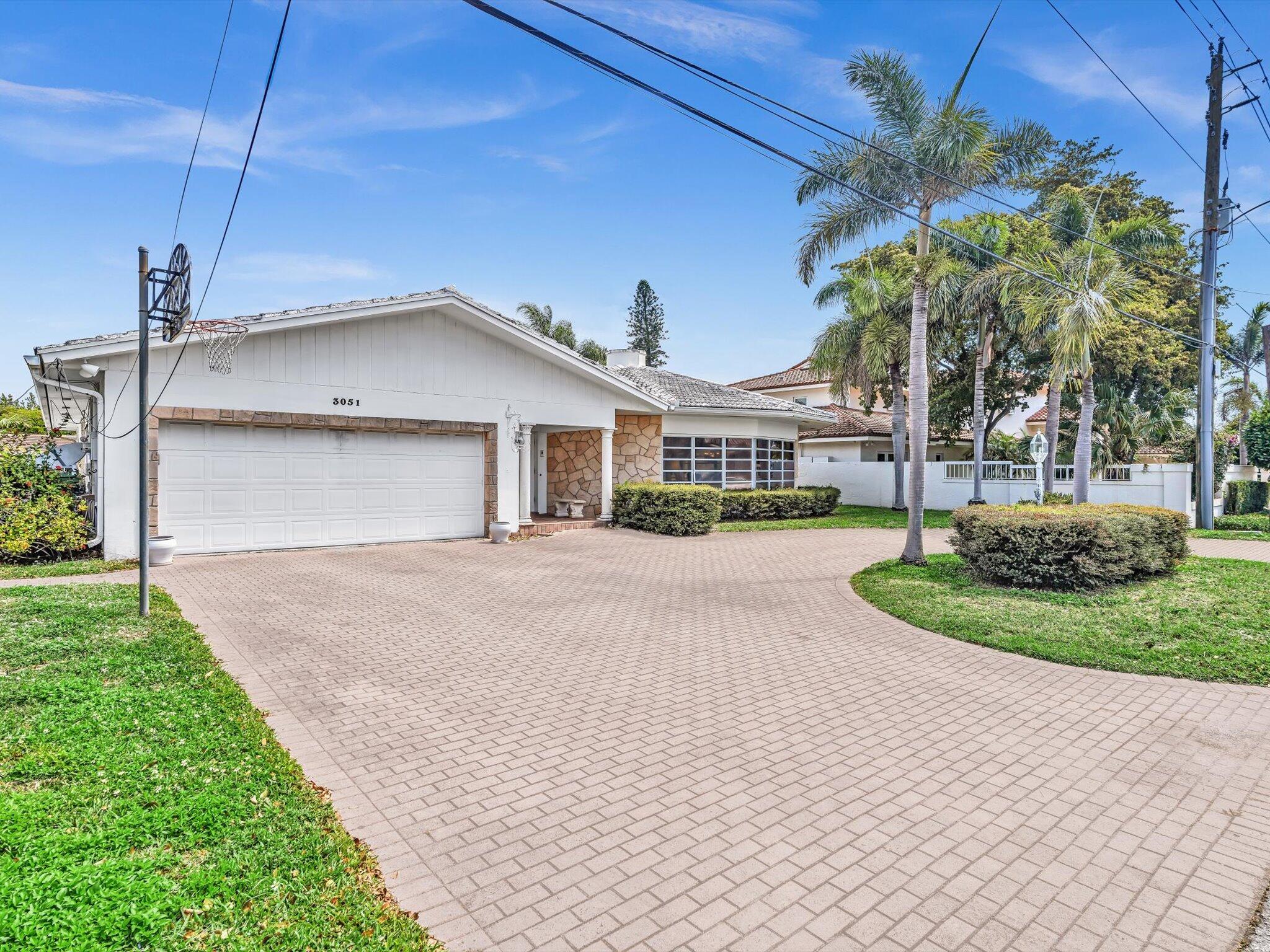 CORAL RIDGE COUNTRY CLUB - Residential