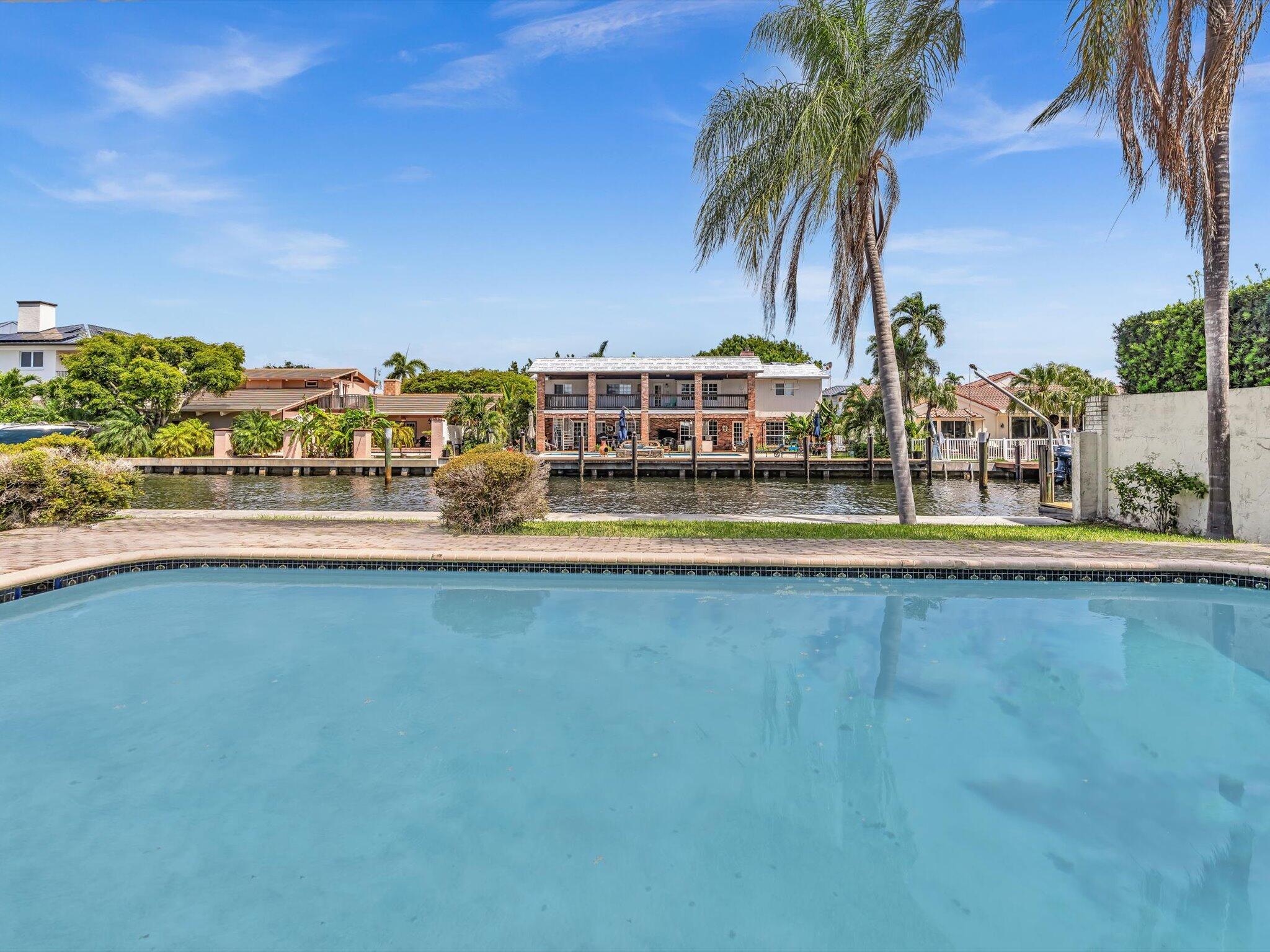 CORAL RIDGE COUNTRY CLUB - Residential