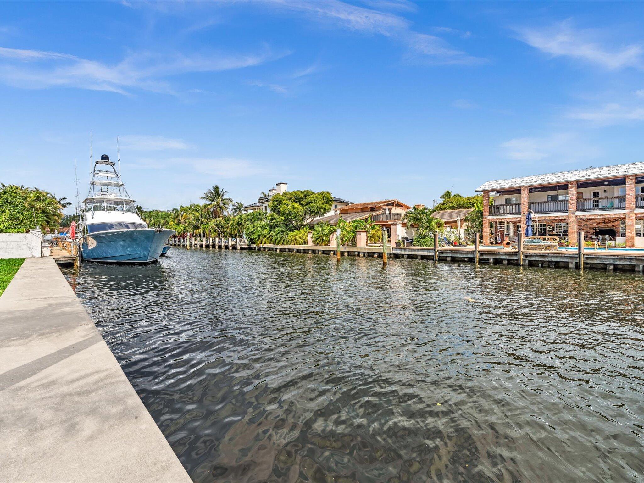 CORAL RIDGE COUNTRY CLUB - Residential