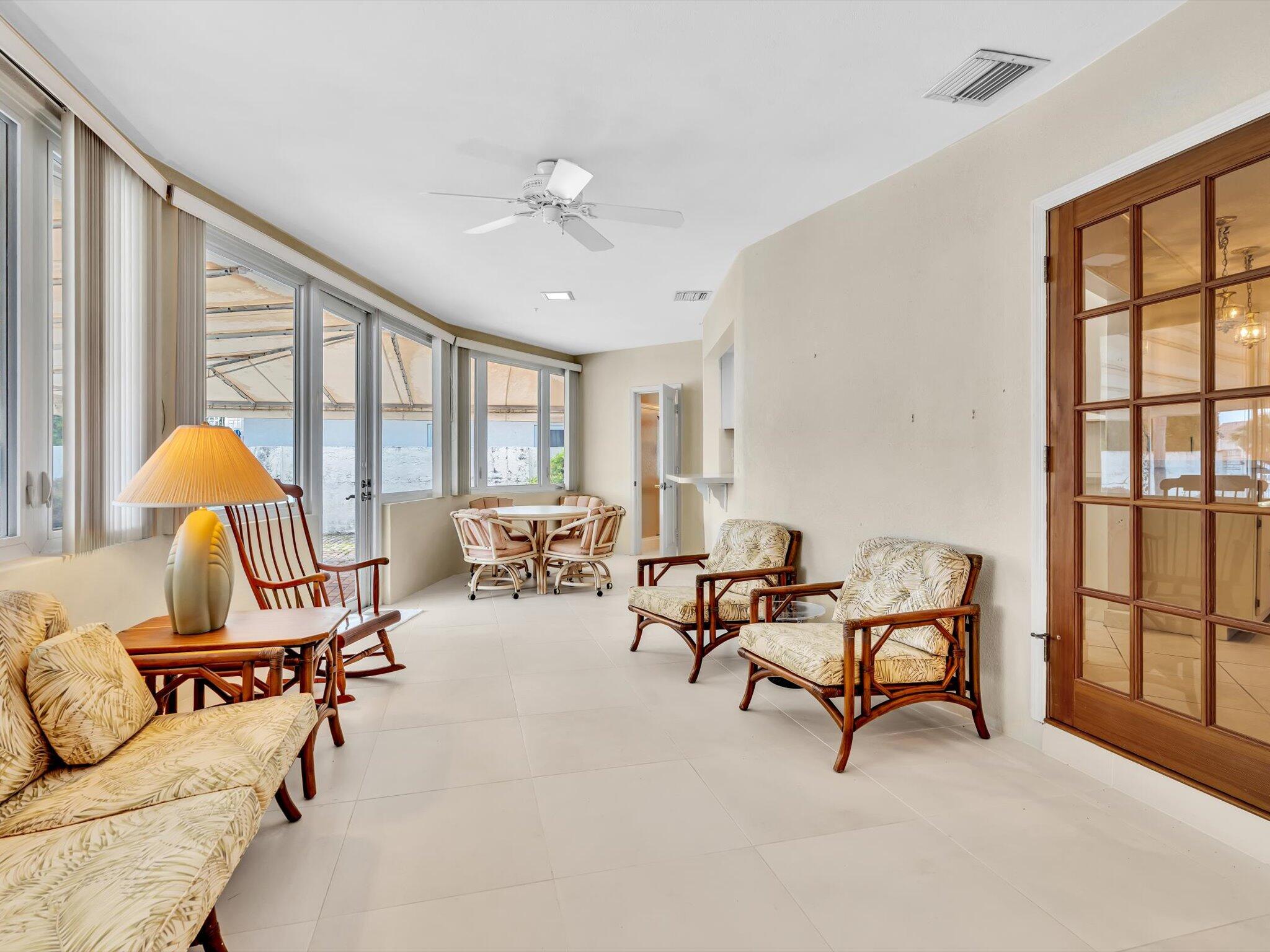 CORAL RIDGE COUNTRY CLUB - Residential