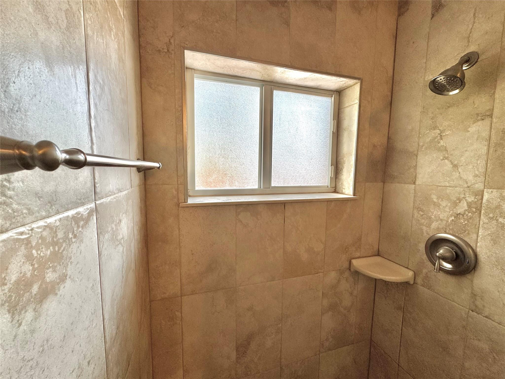 GRACEWOOD - Residential Lease