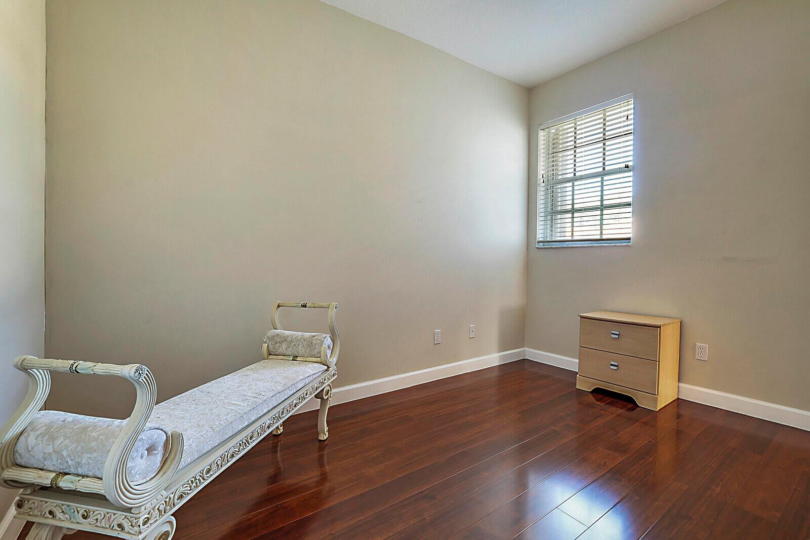 MADISON LAKES - Residential