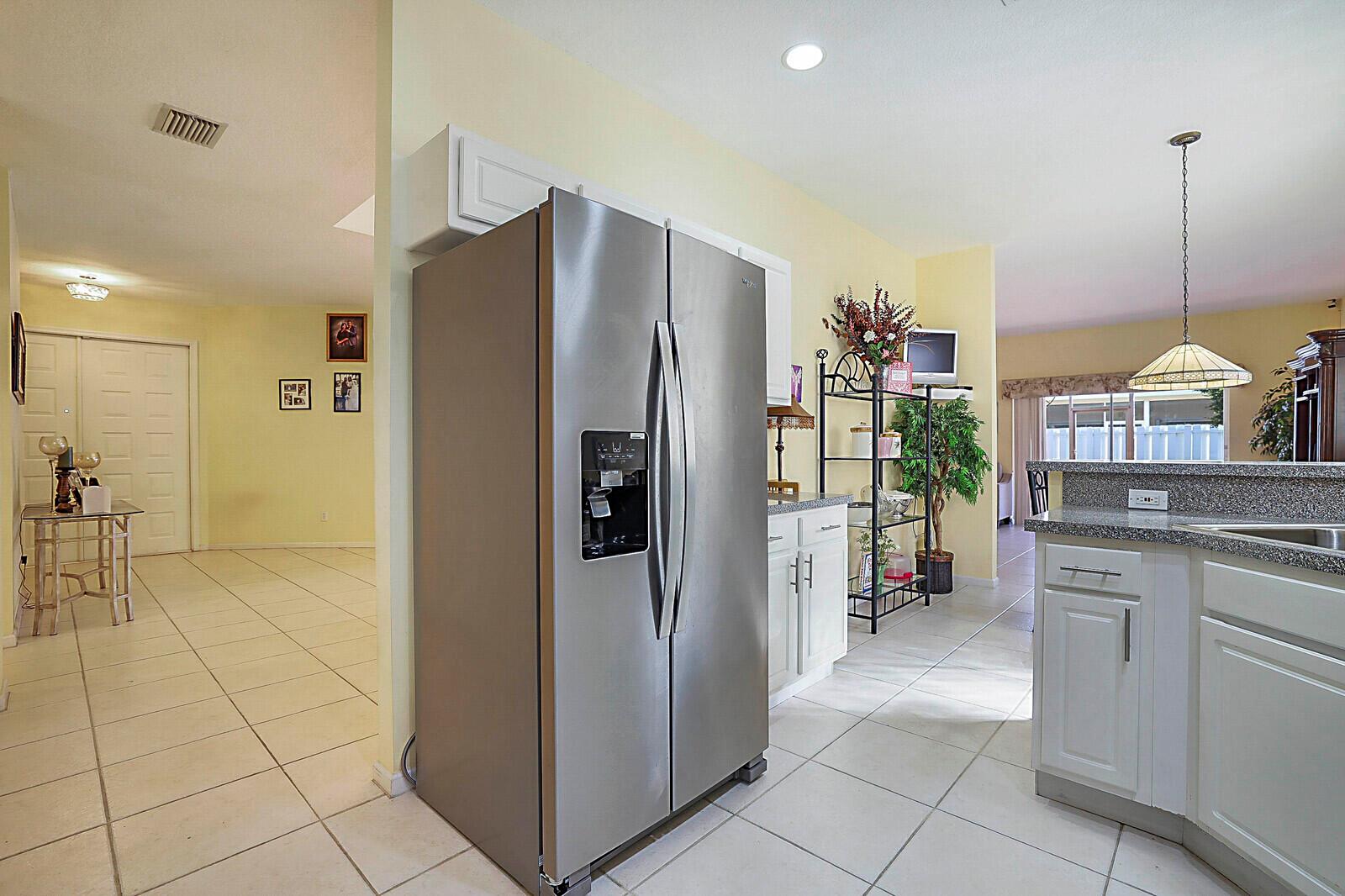 MADISON LAKES - Residential