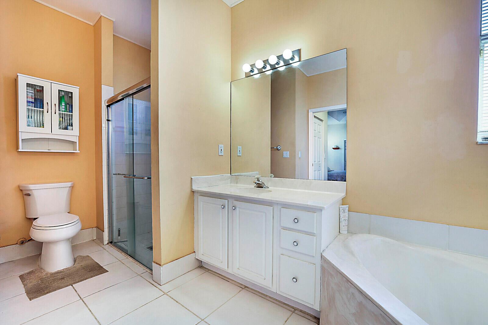 MADISON LAKES - Residential