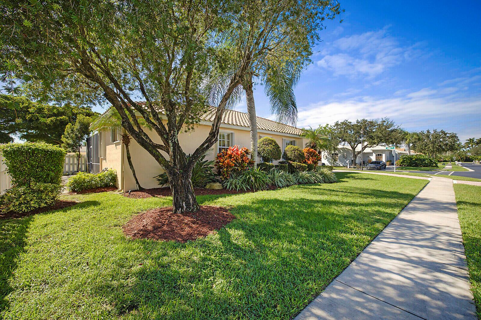 MADISON LAKES - Residential