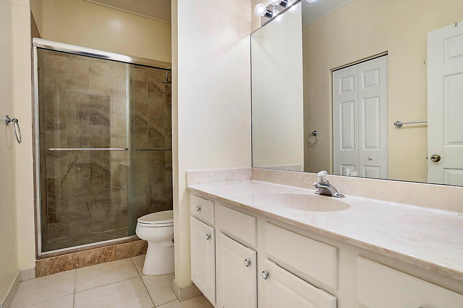 MADISON LAKES - Residential